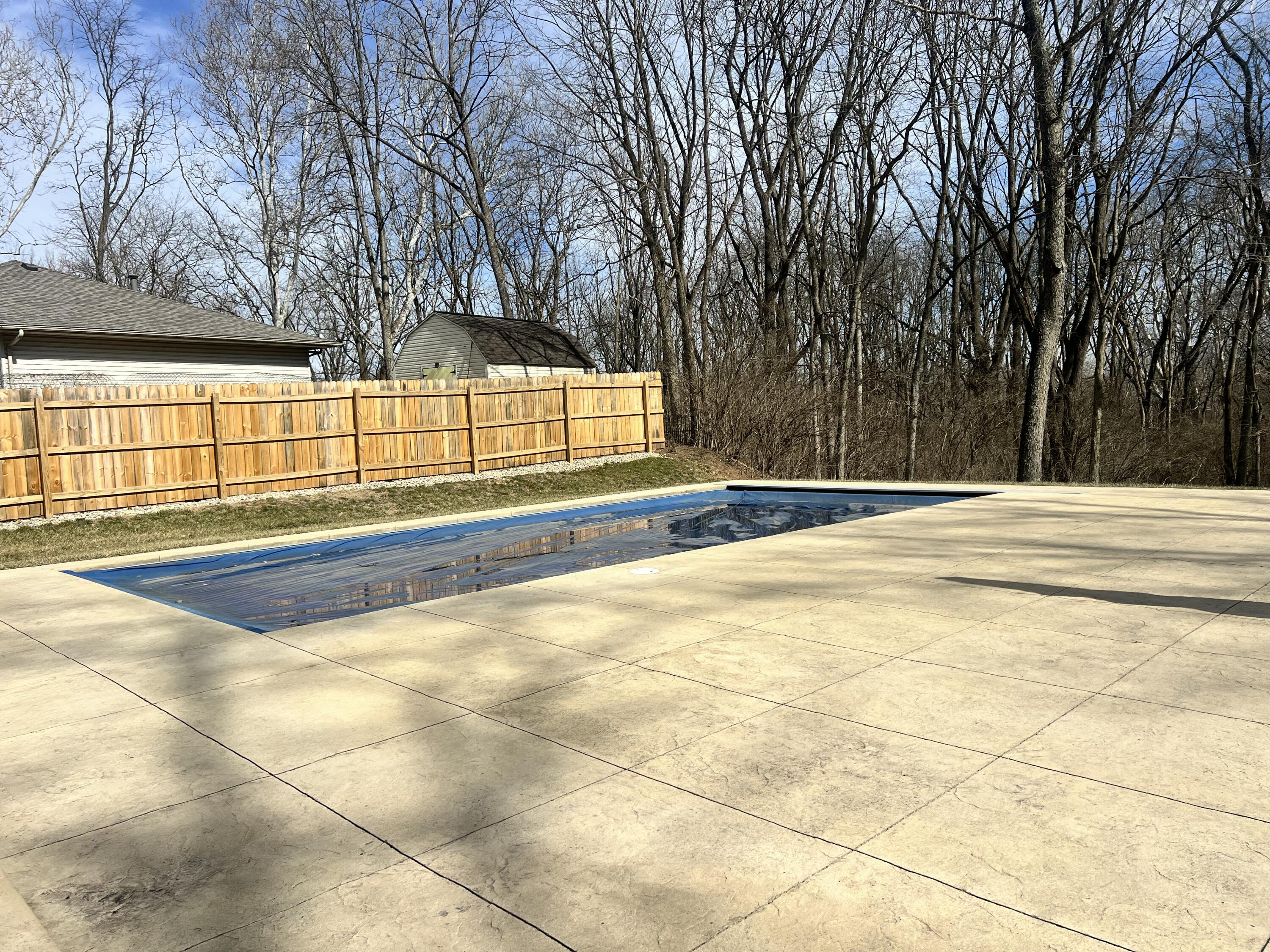 260 California Avenue, Springfield, Ohio 45505