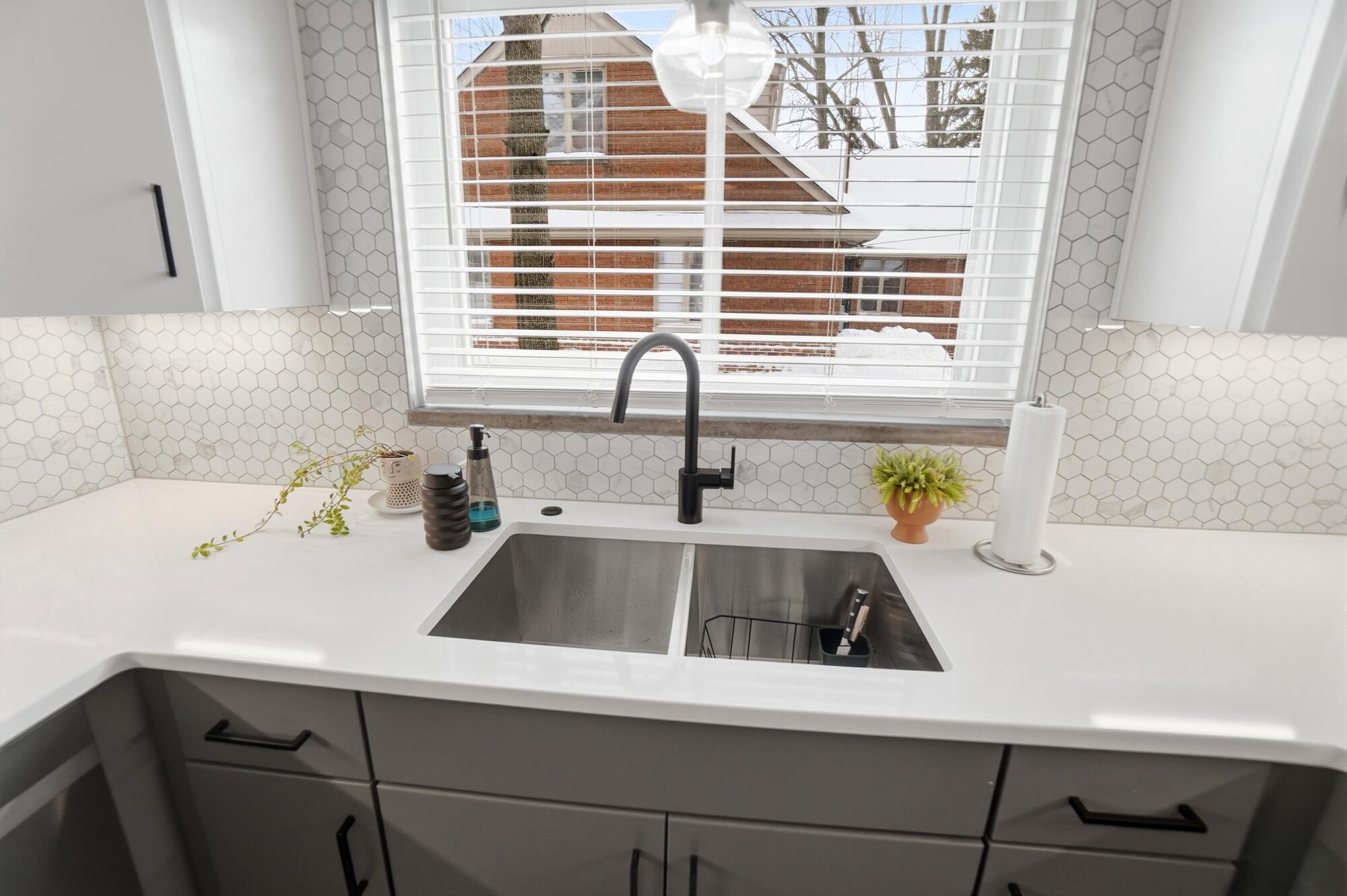 327 Ardmore Road, Springfield, Ohio 45504