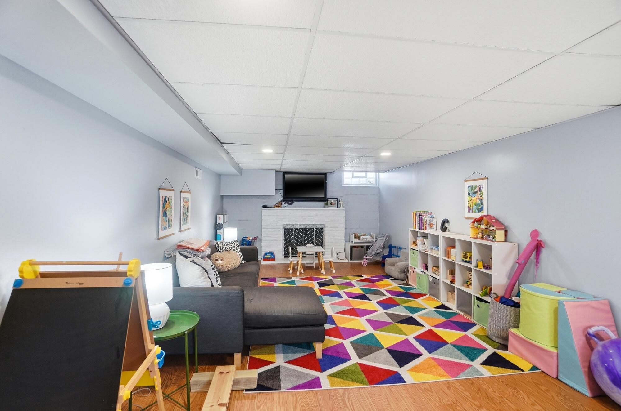 327 Ardmore Road, Springfield, Ohio 45504