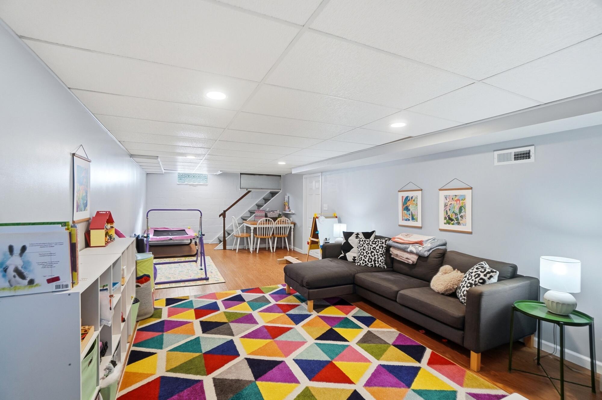 327 Ardmore Road, Springfield, Ohio 45504