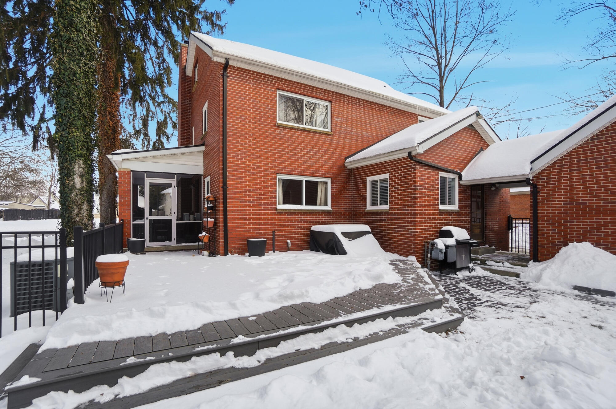 327 Ardmore Road, Springfield, Ohio 45504