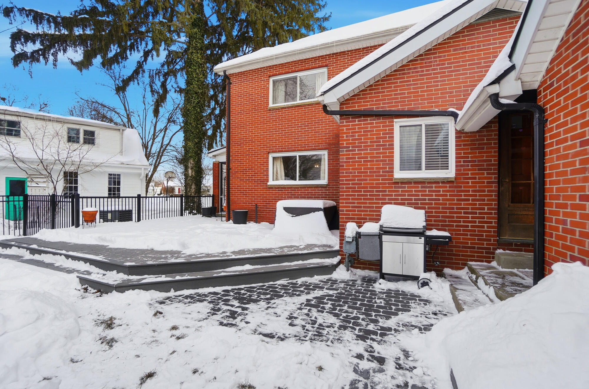 327 Ardmore Road, Springfield, Ohio 45504