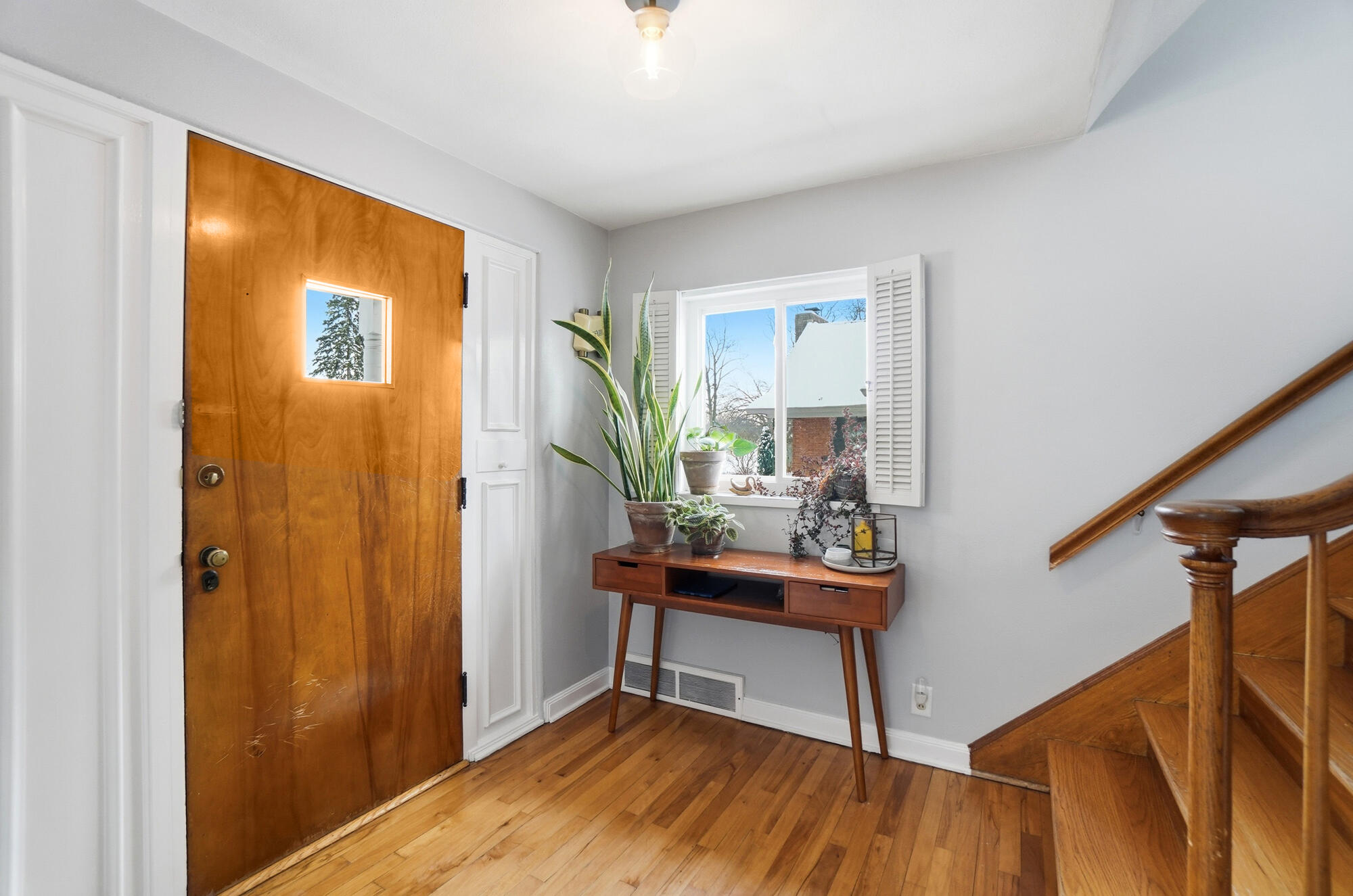 327 Ardmore Road, Springfield, Ohio 45504