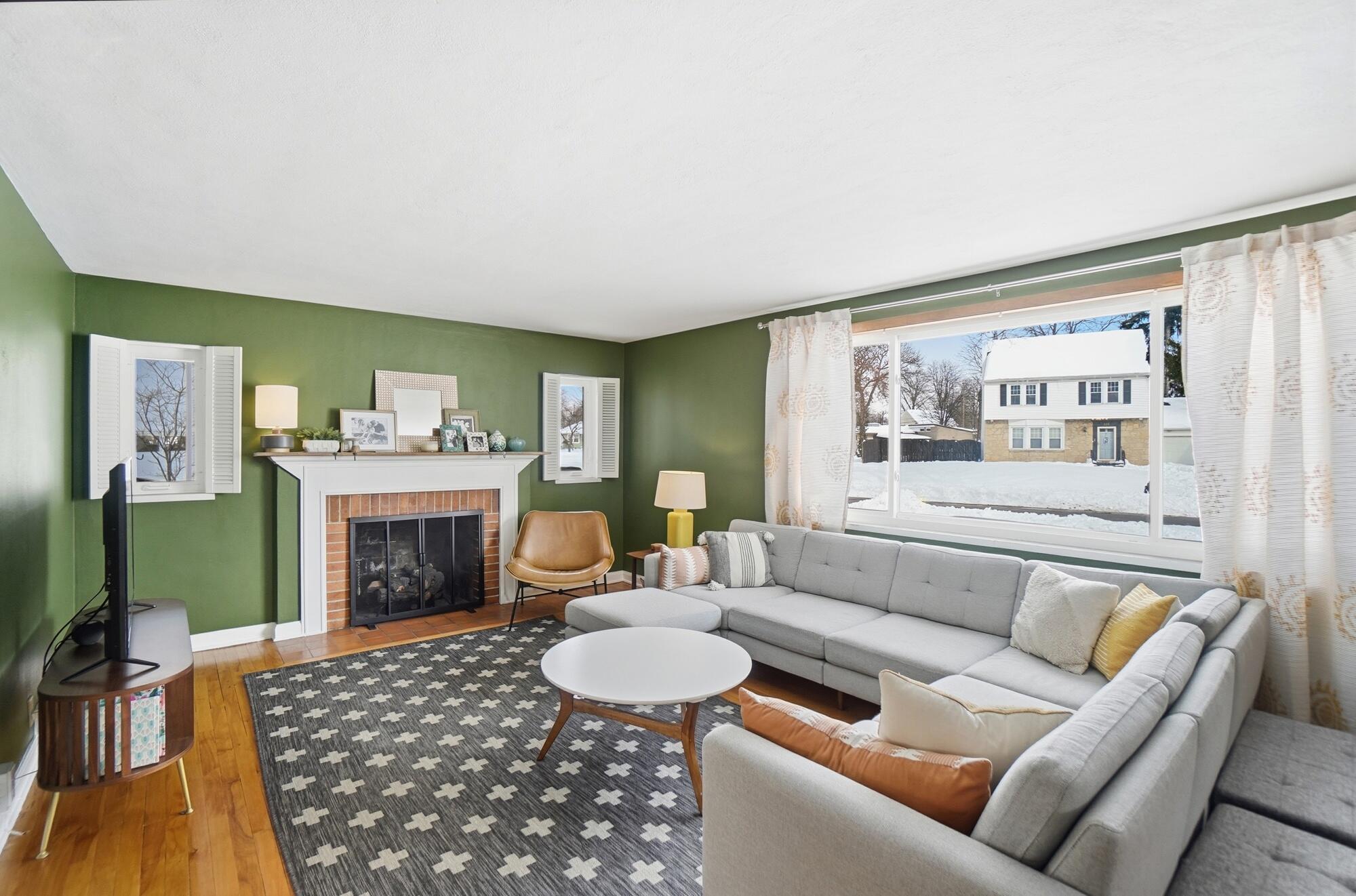 327 Ardmore Road, Springfield, Ohio 45504