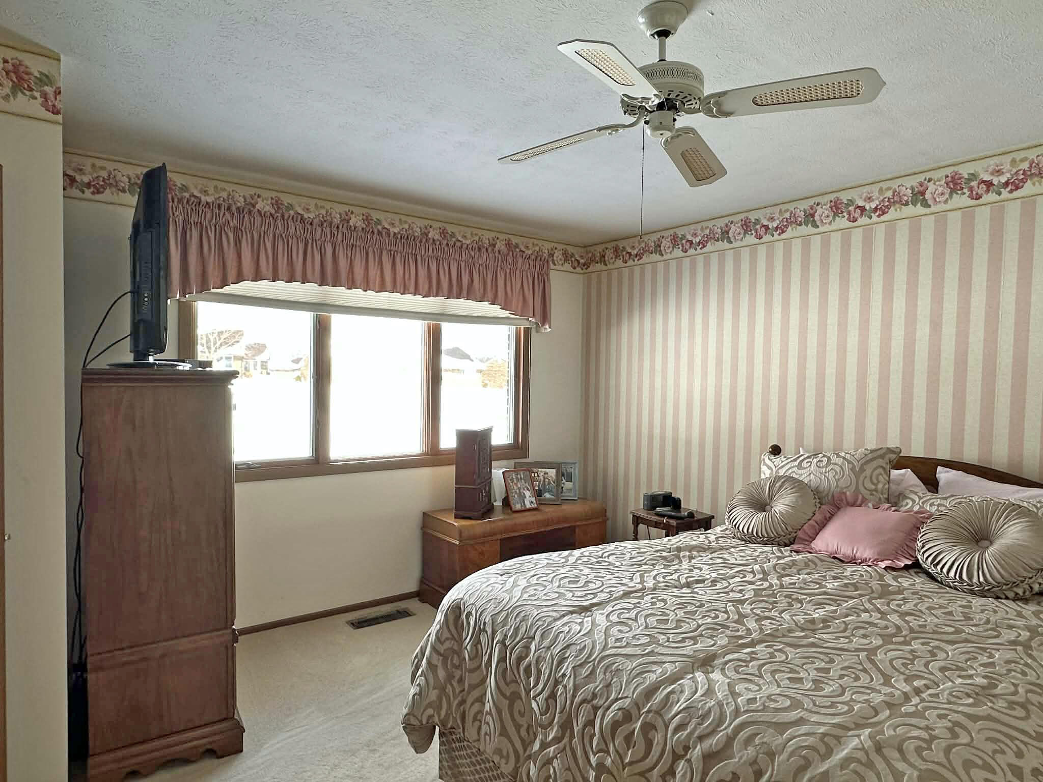 1136 Foxboro Road, Springfield, Ohio 45503