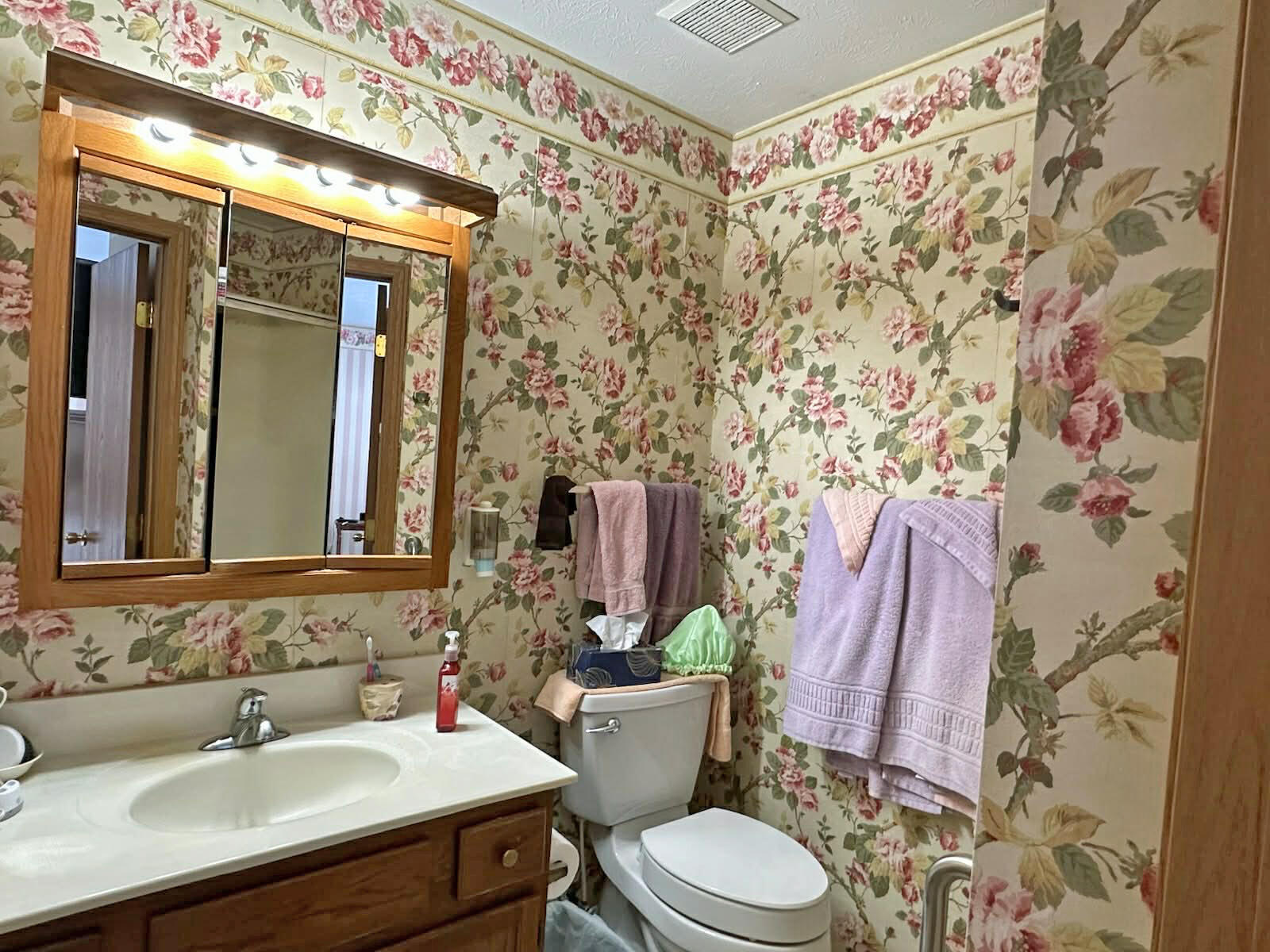 1136 Foxboro Road, Springfield, Ohio 45503