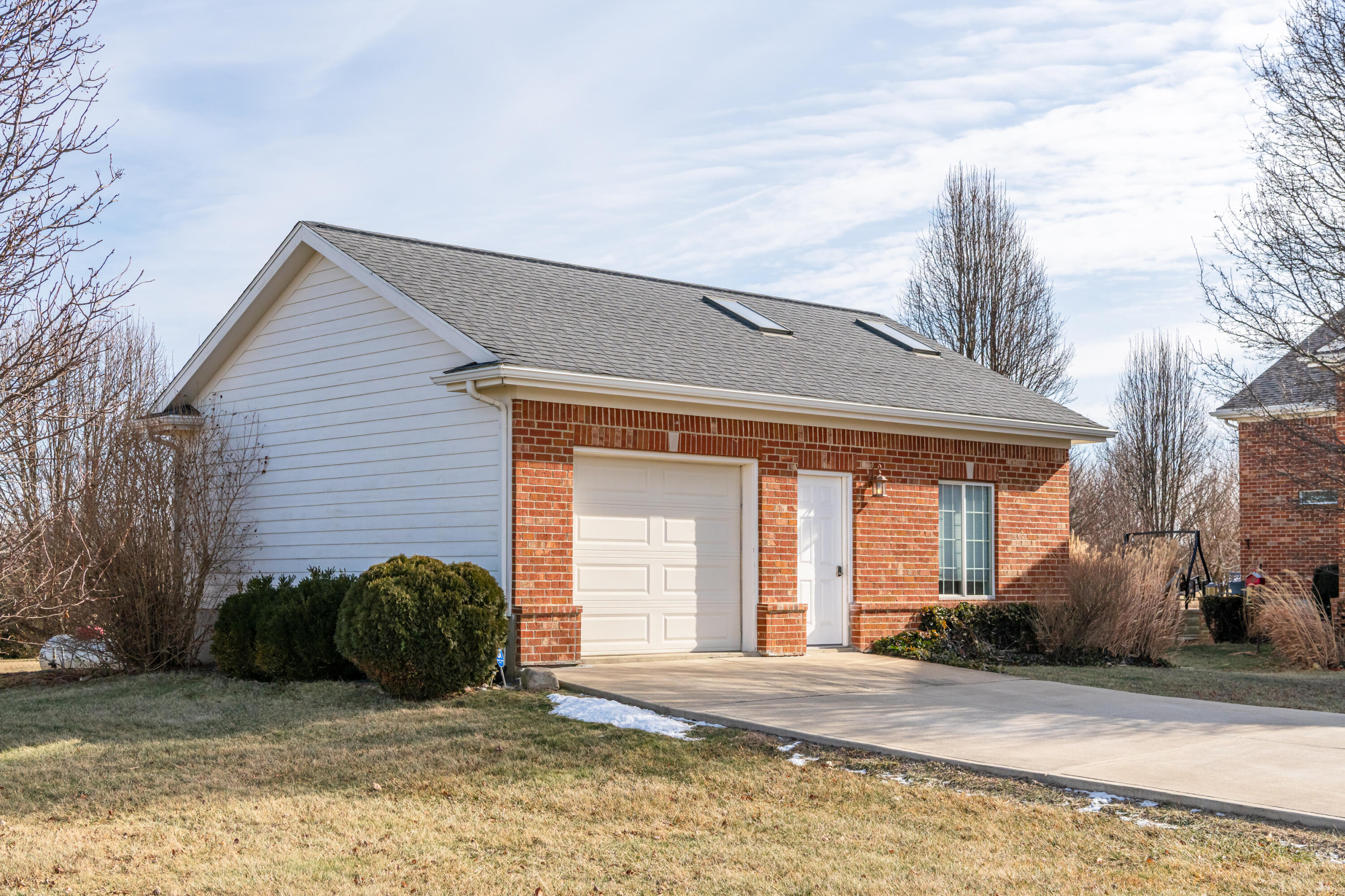 414 Monroe Siding Road, Xenia, Ohio 45385