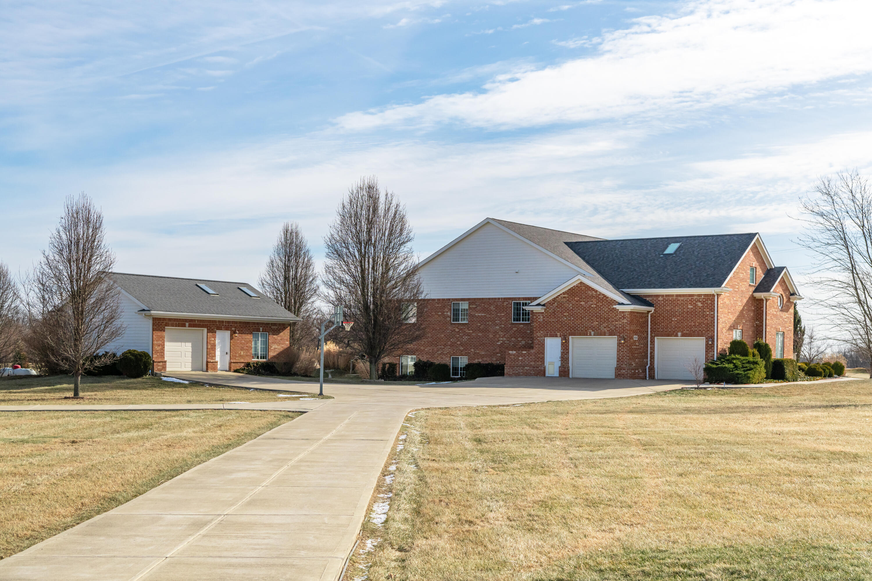 414 Monroe Siding Road, Xenia, Ohio 45385