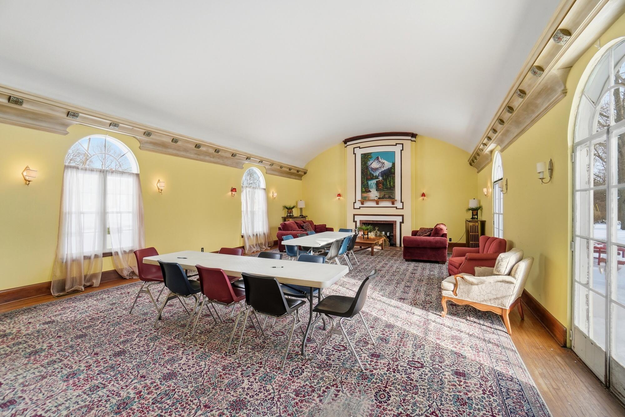 825 Mccreight Avenue, Springfield, Ohio 45503