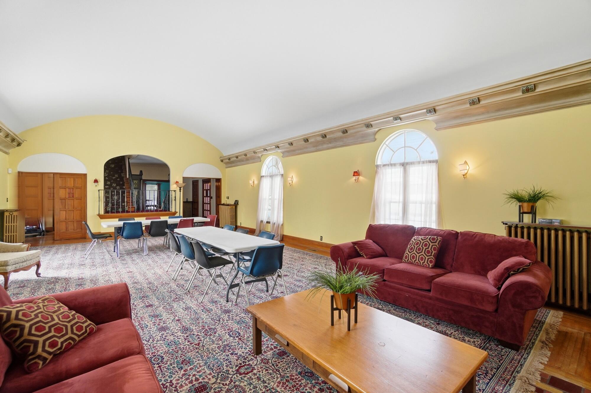 825 Mccreight Avenue, Springfield, Ohio 45503