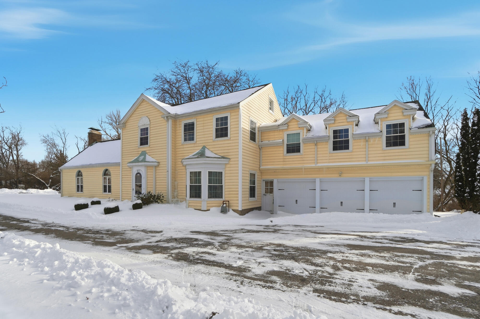 825 Mccreight Avenue, Springfield, Ohio 45503