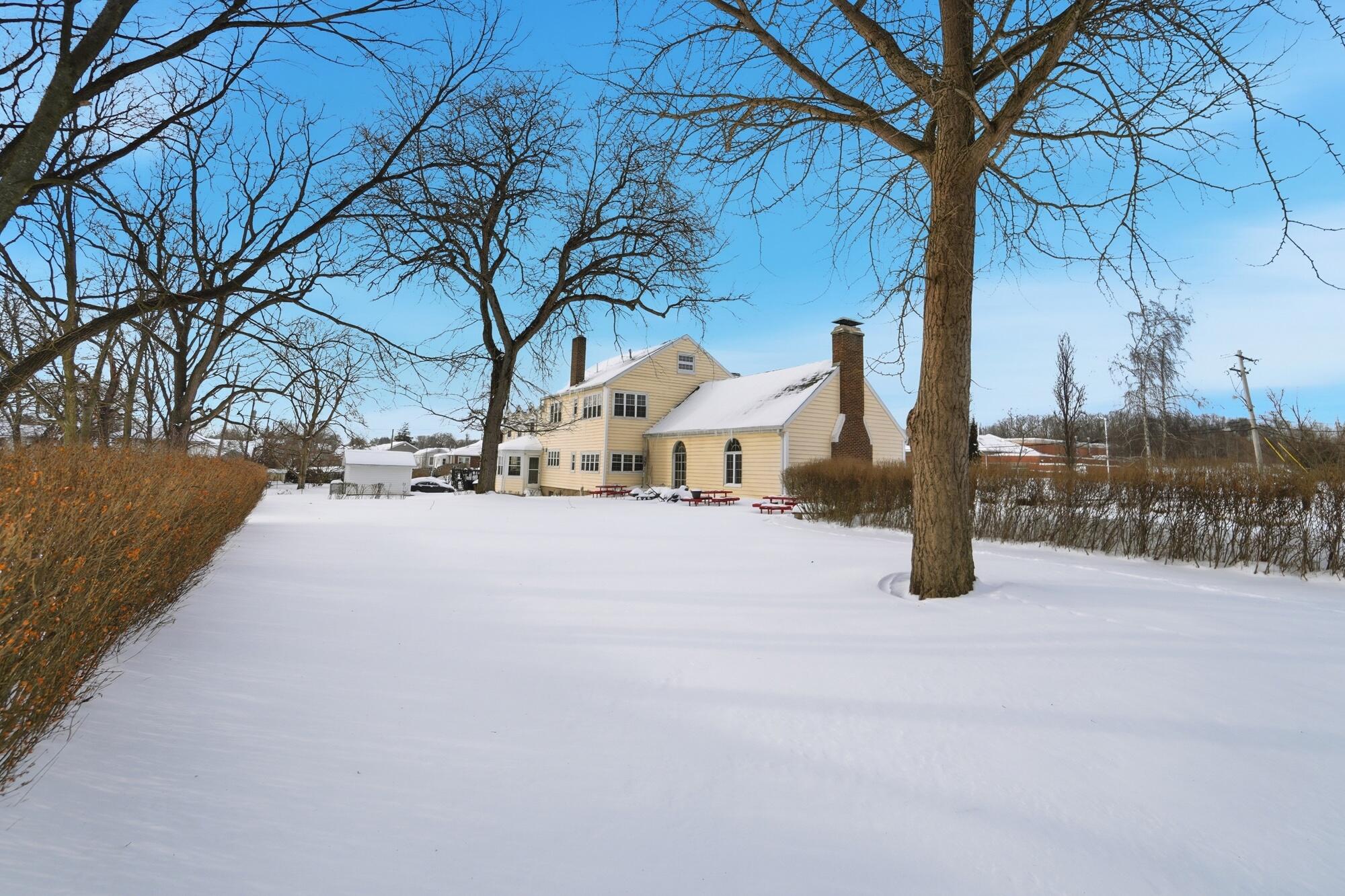 825 Mccreight Avenue, Springfield, Ohio 45503