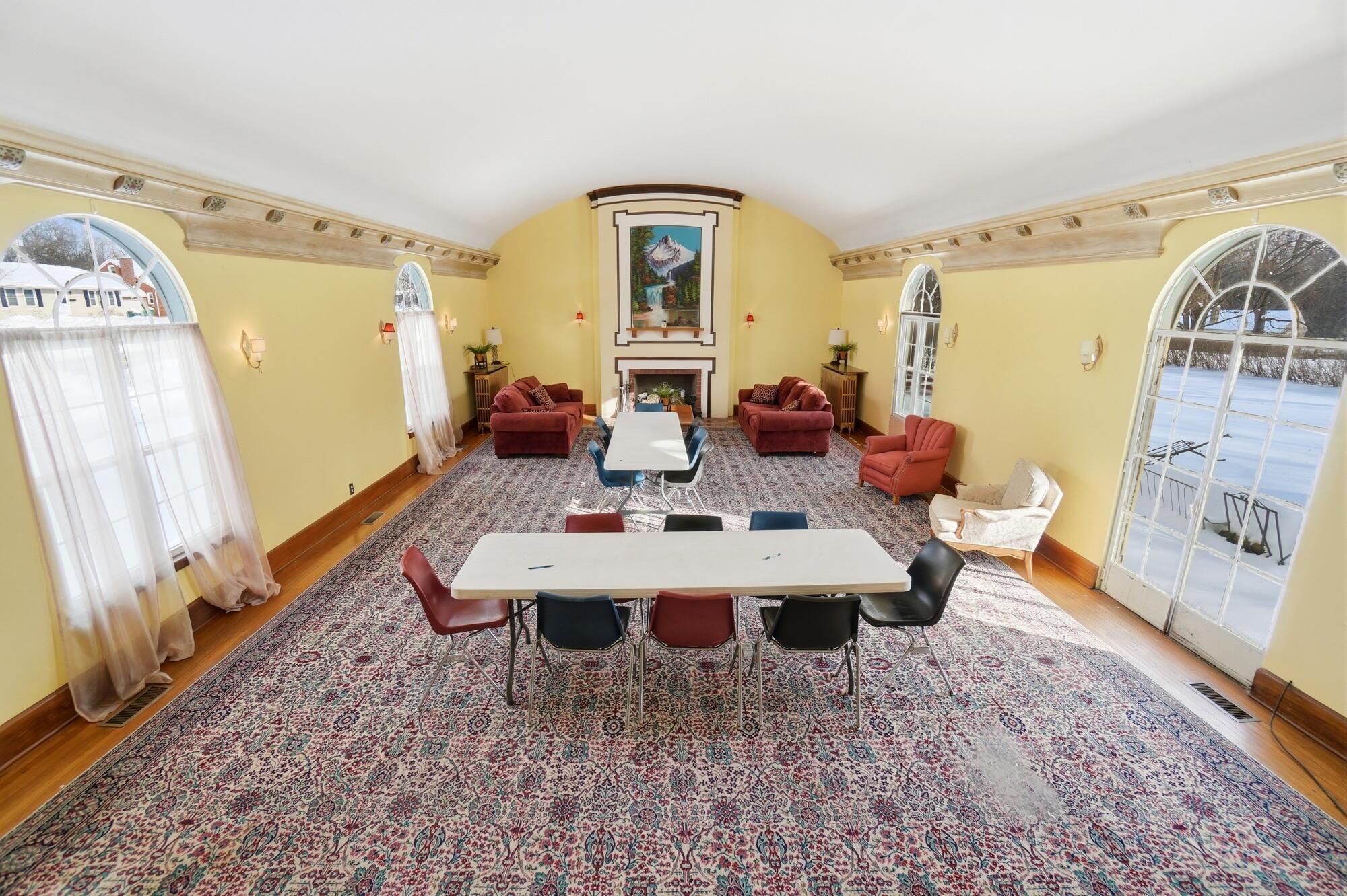 825 Mccreight Avenue, Springfield, Ohio 45503