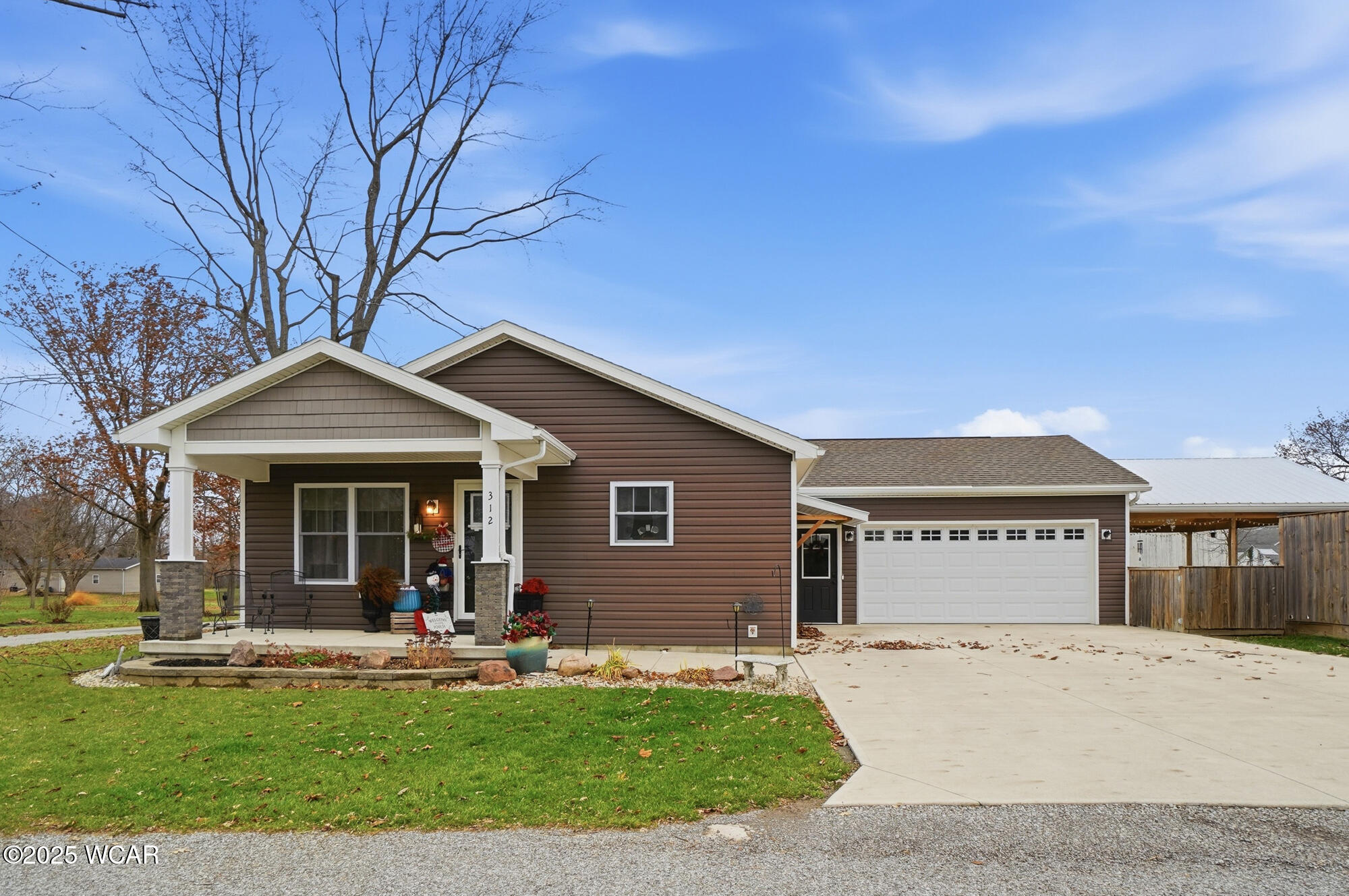 312 Woodlawn Avenue, Lafayette, Ohio