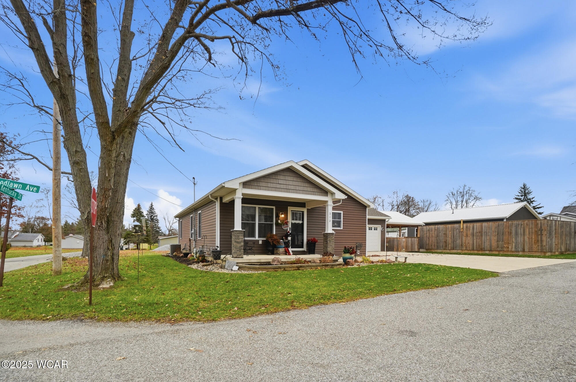 312 Woodlawn Avenue, Lafayette, Ohio