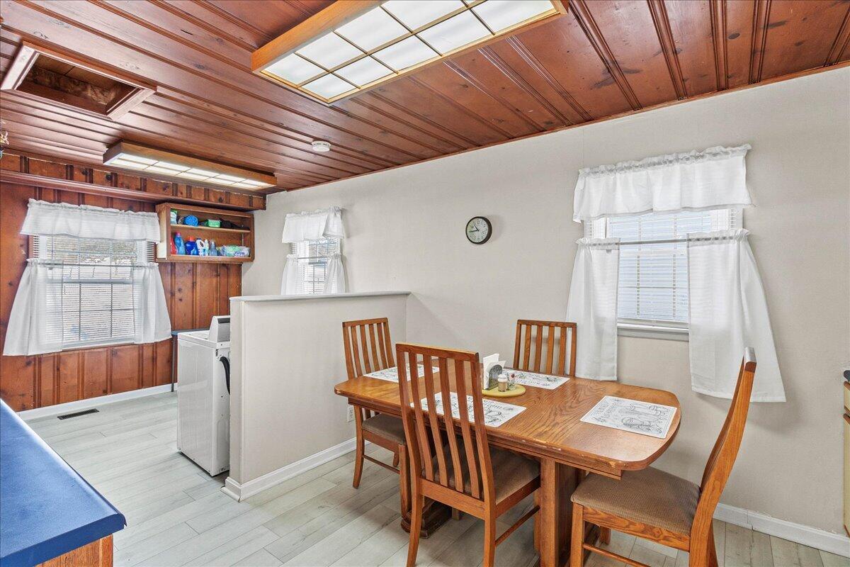 511 Washington Avenue, Urbana, Ohio 43078