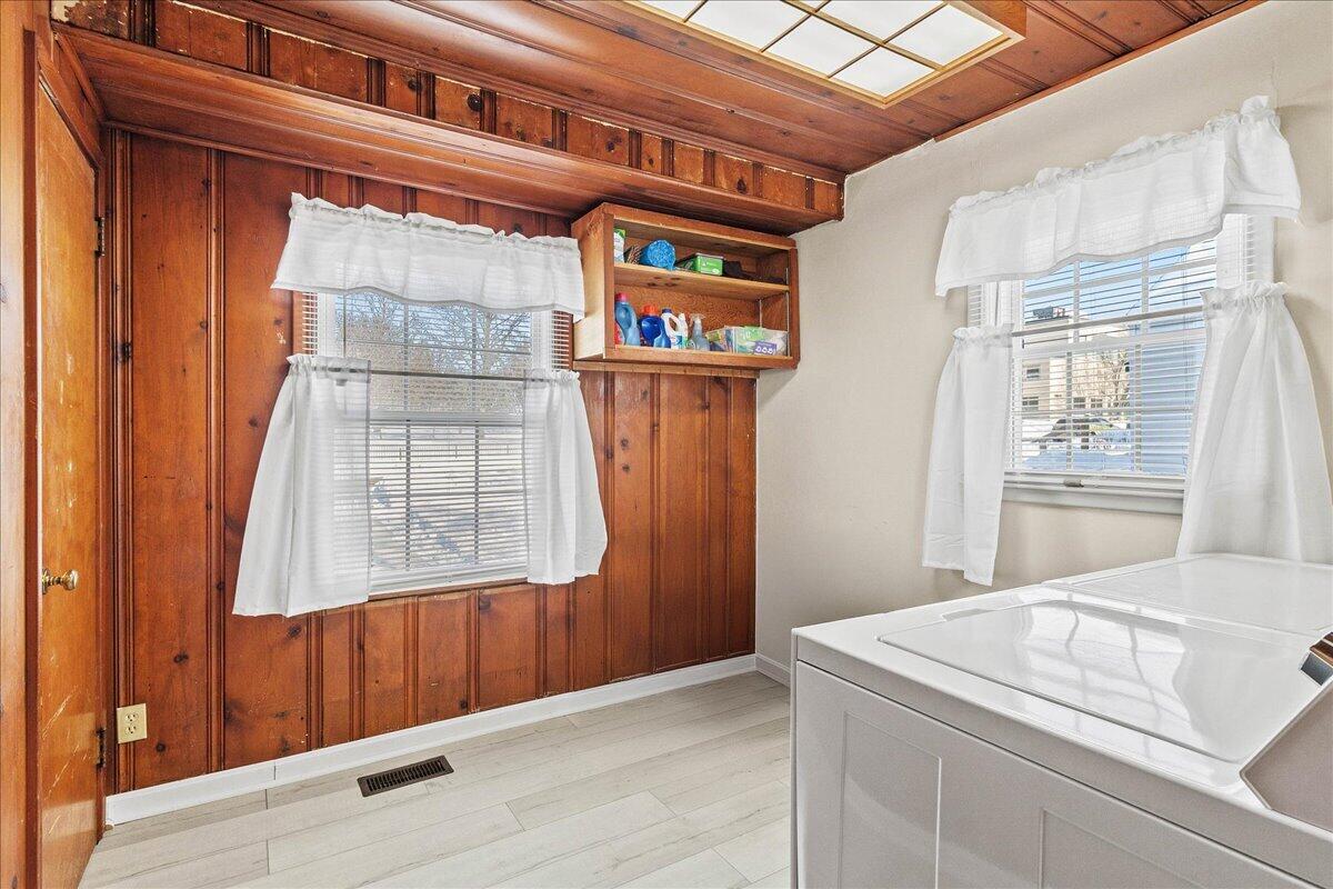 511 Washington Avenue, Urbana, Ohio 43078