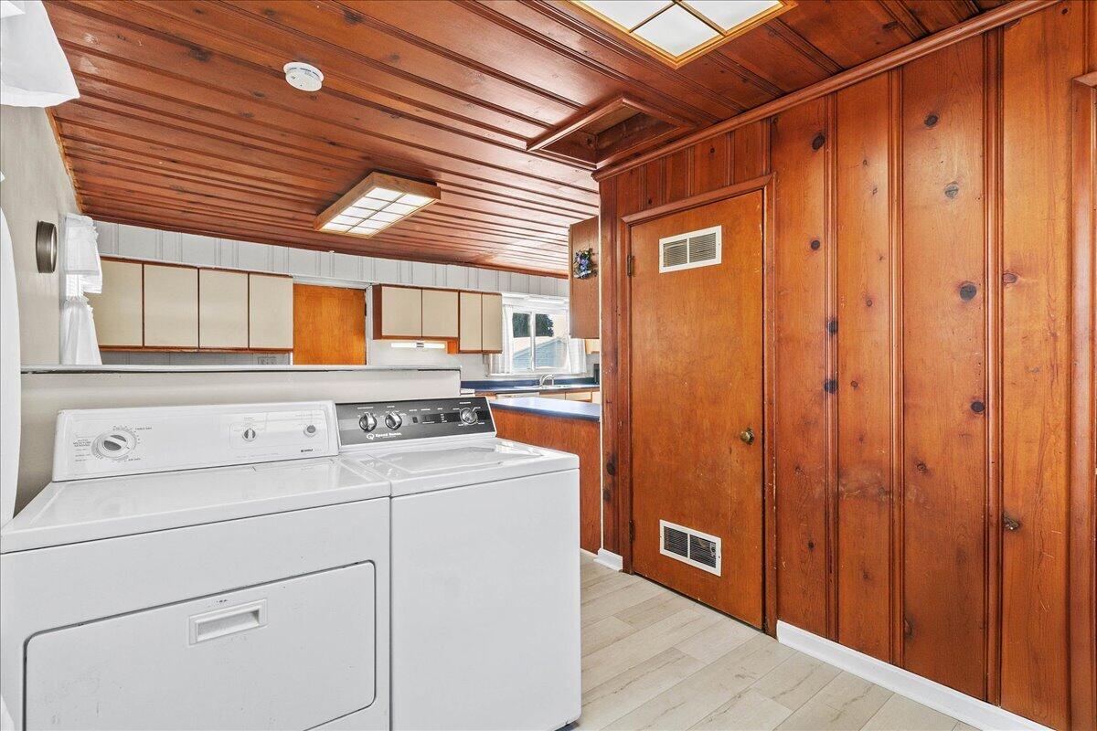 511 Washington Avenue, Urbana, Ohio 43078