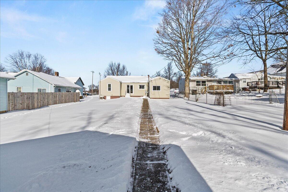 511 Washington Avenue, Urbana, Ohio 43078