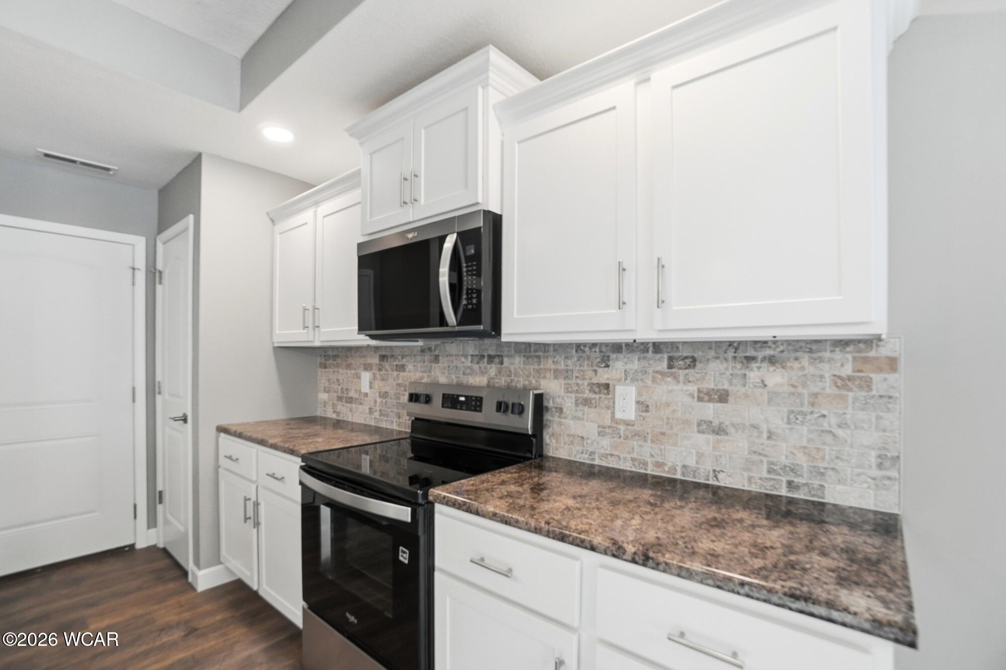 2878 Autumn Lake Drive, Lima, Ohio