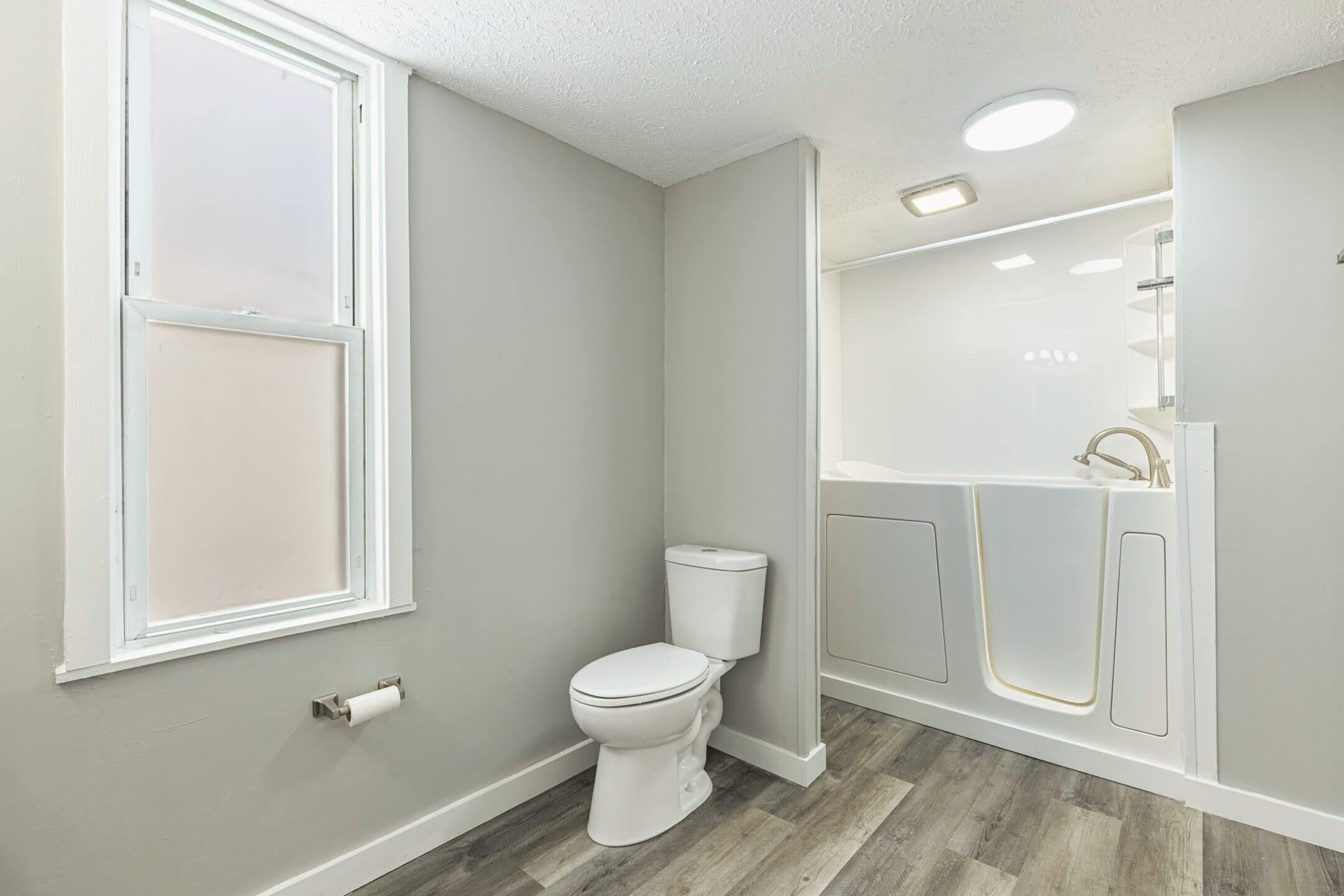 306 Western Avenue, Springfield, Ohio 45504