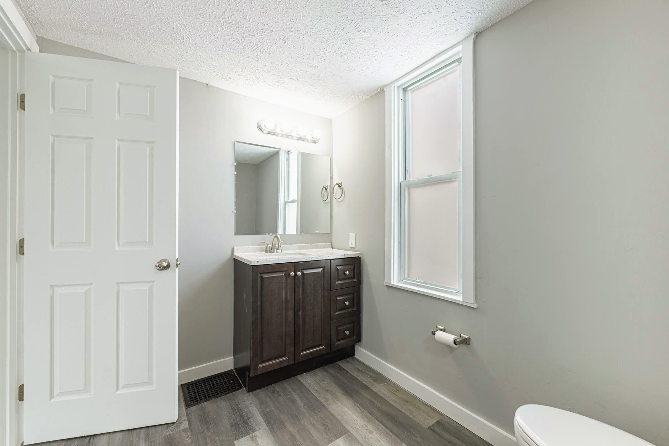 306 Western Avenue, Springfield, Ohio 45504