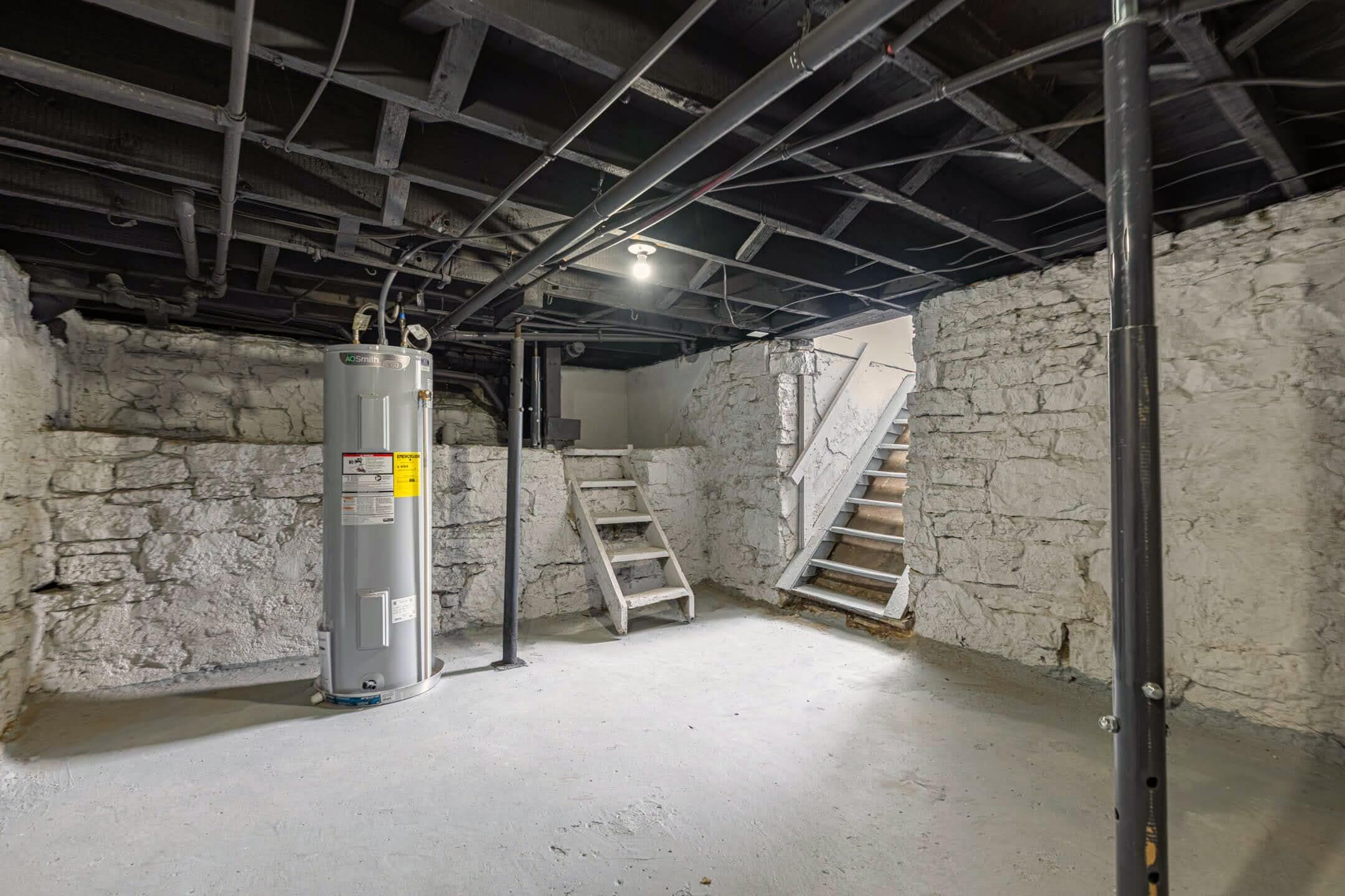 306 Western Avenue, Springfield, Ohio 45504