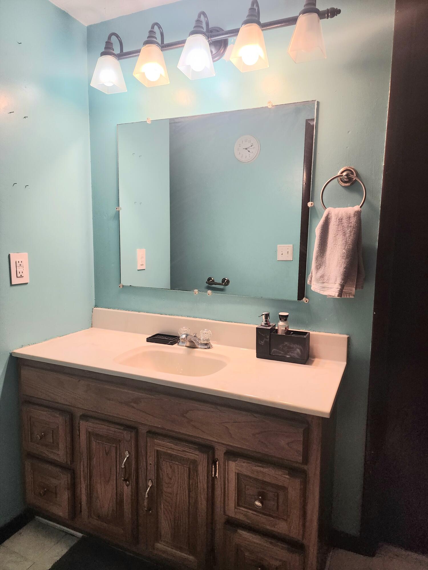 924 Poppy Drive, Wapakoneta, Ohio 45895