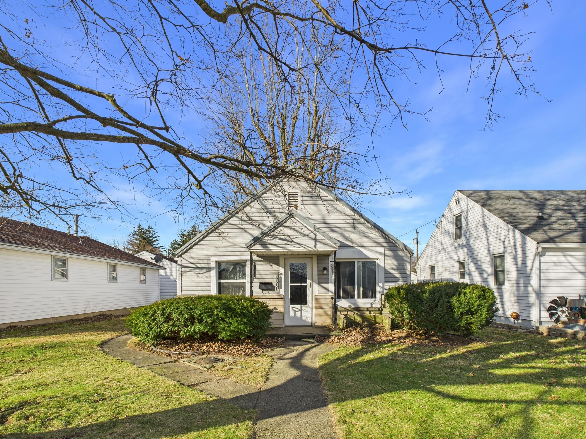 1034 Gray Avenue, Greenville, Ohio 45331