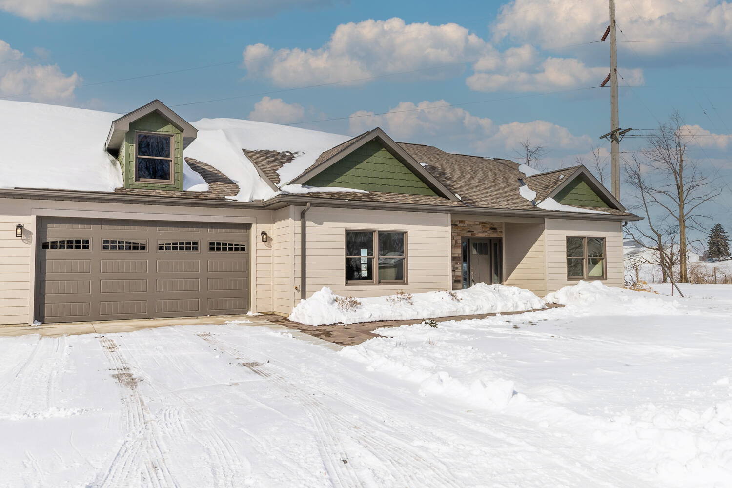 1025 Baker Road, Versailles, Ohio 45380