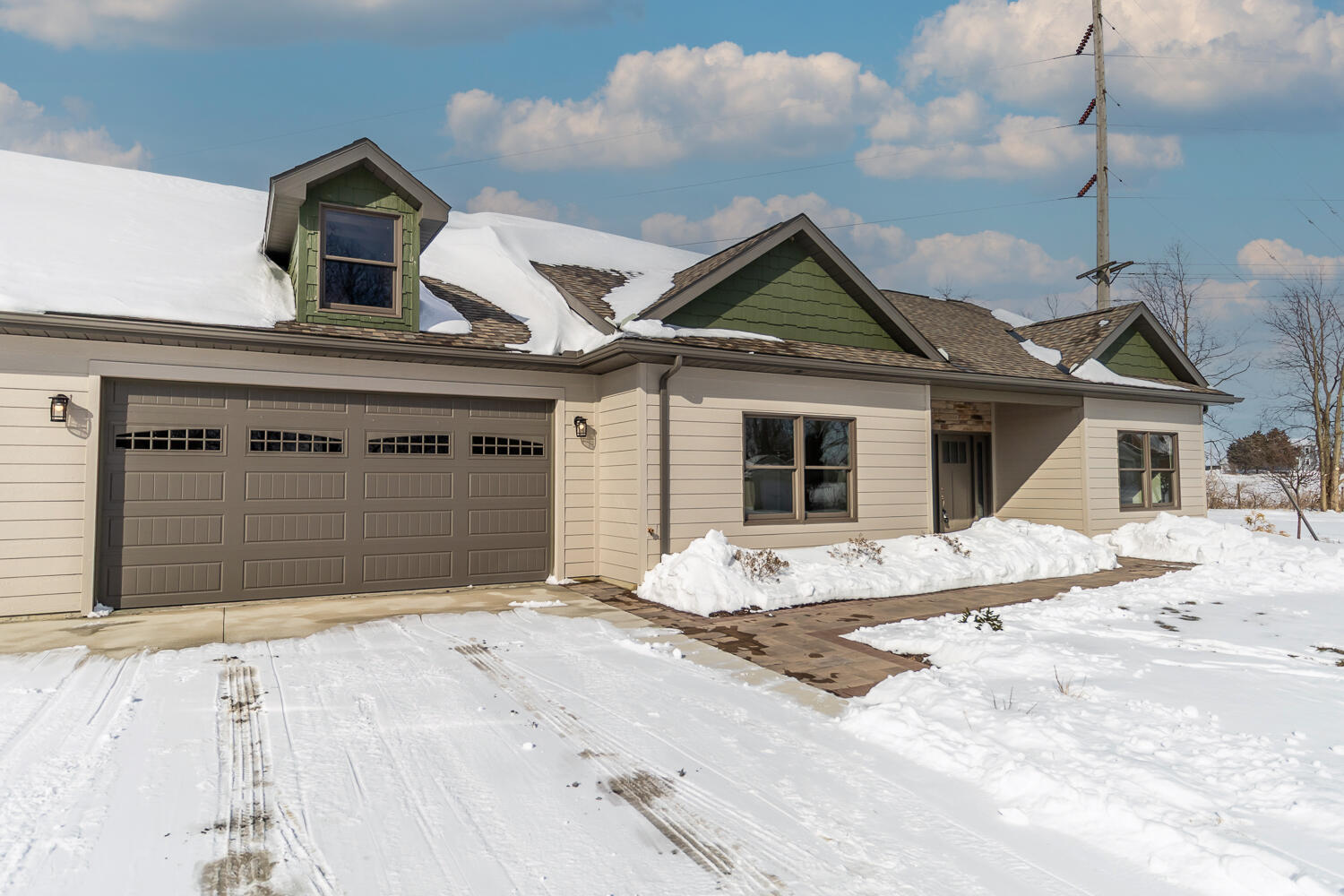 1025 Baker Road, Versailles, Ohio 45380