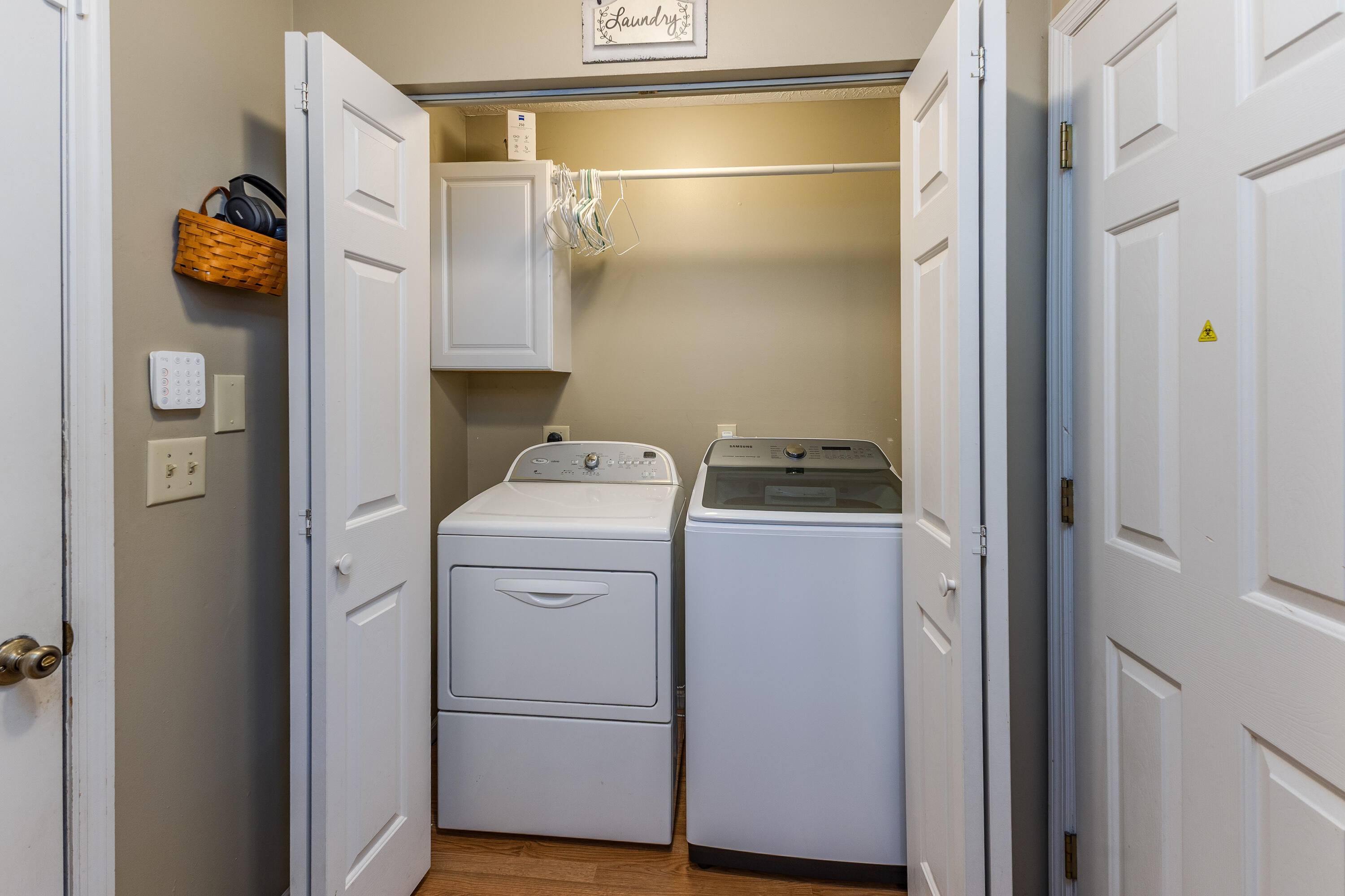 320 Sagebrush Drive, Englewood, Ohio 45322