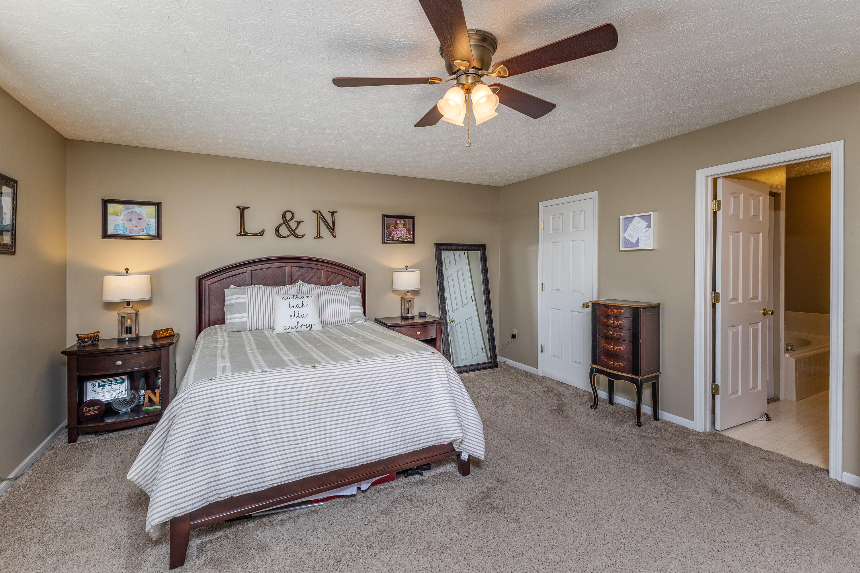 320 Sagebrush Drive, Englewood, Ohio 45322