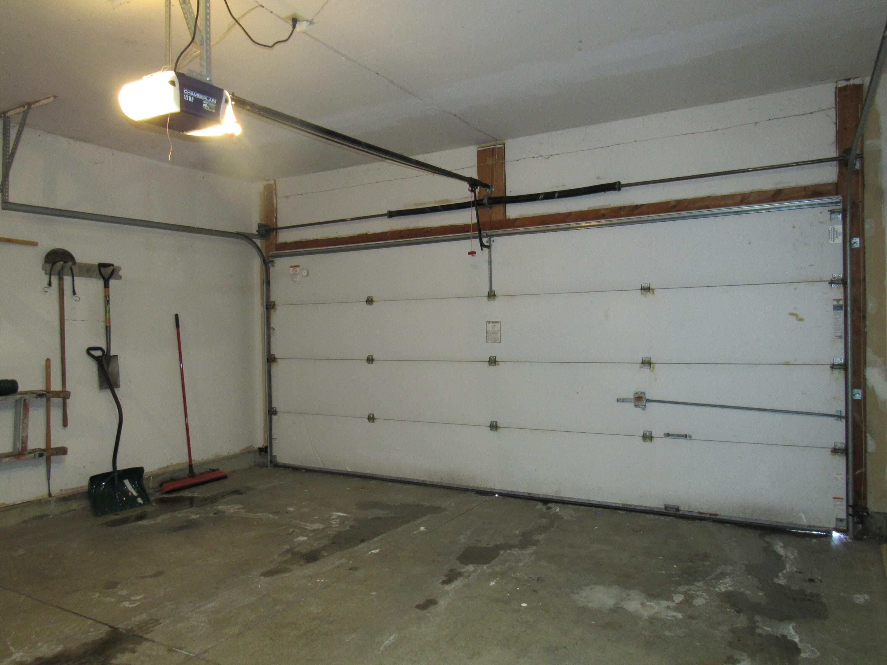 320 Sagebrush Drive, Englewood, Ohio 45322