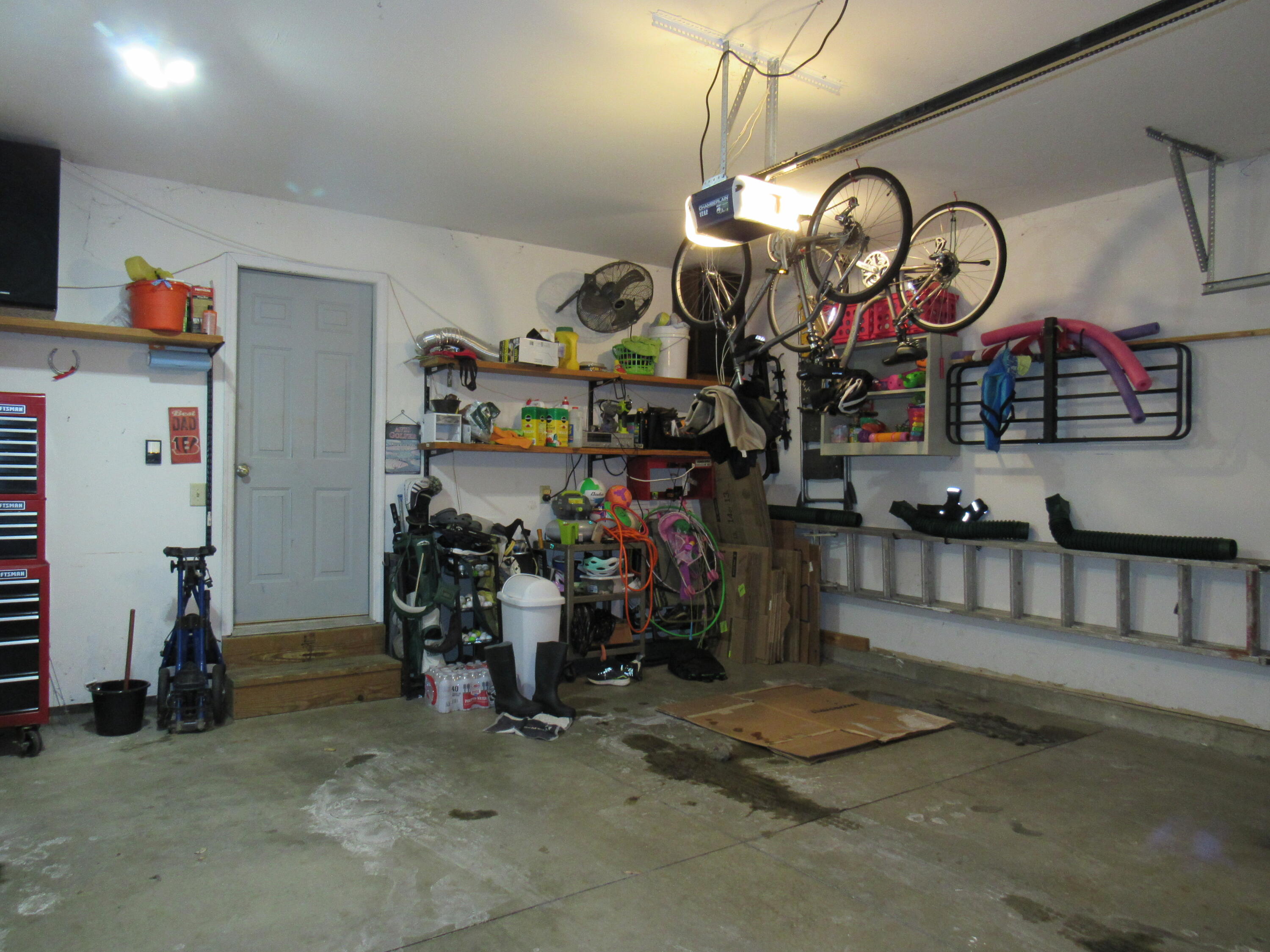 320 Sagebrush Drive, Englewood, Ohio 45322