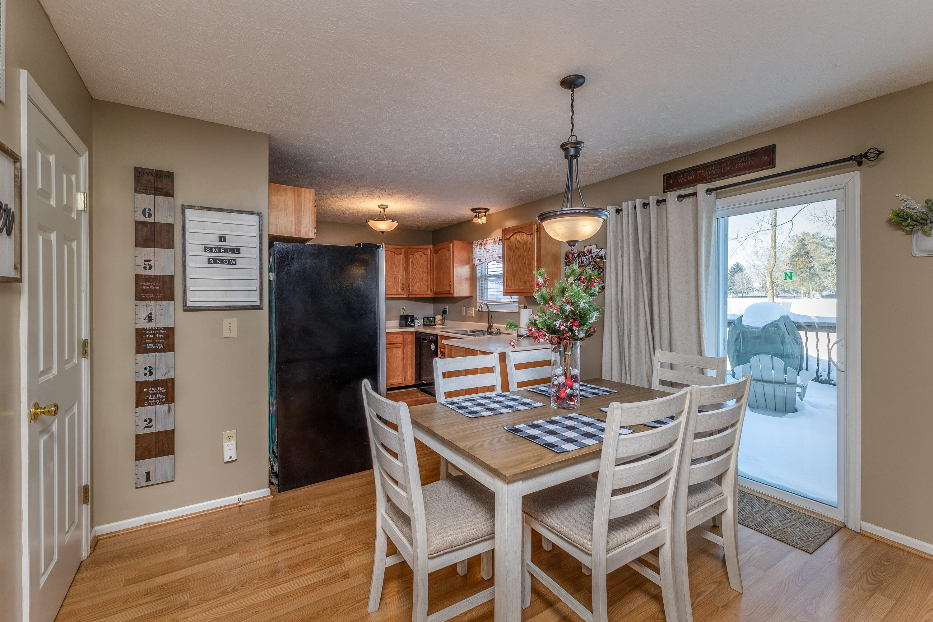 320 Sagebrush Drive, Englewood, Ohio 45322