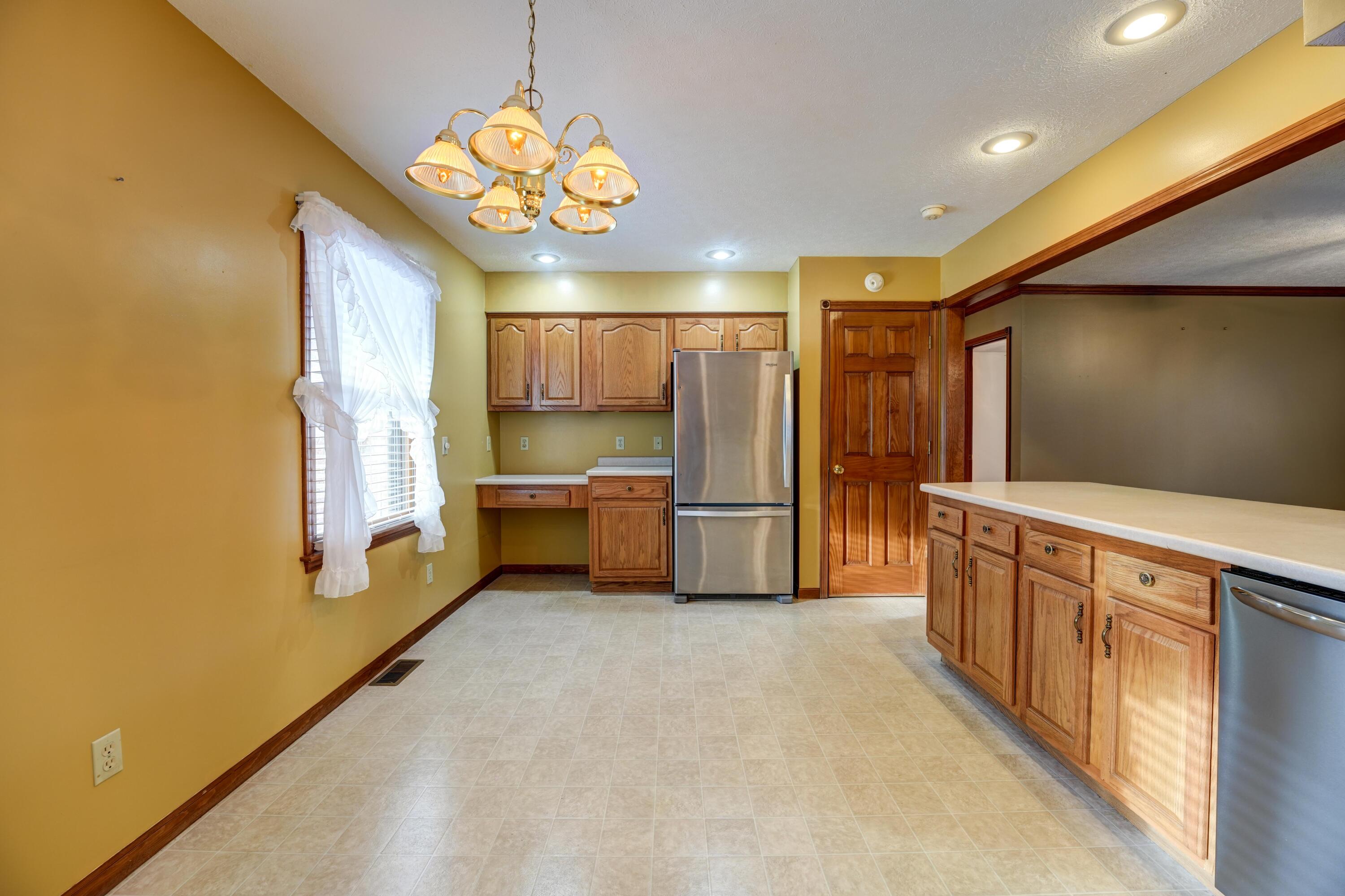 203 Westbury Drive, Greenville, Ohio 45331