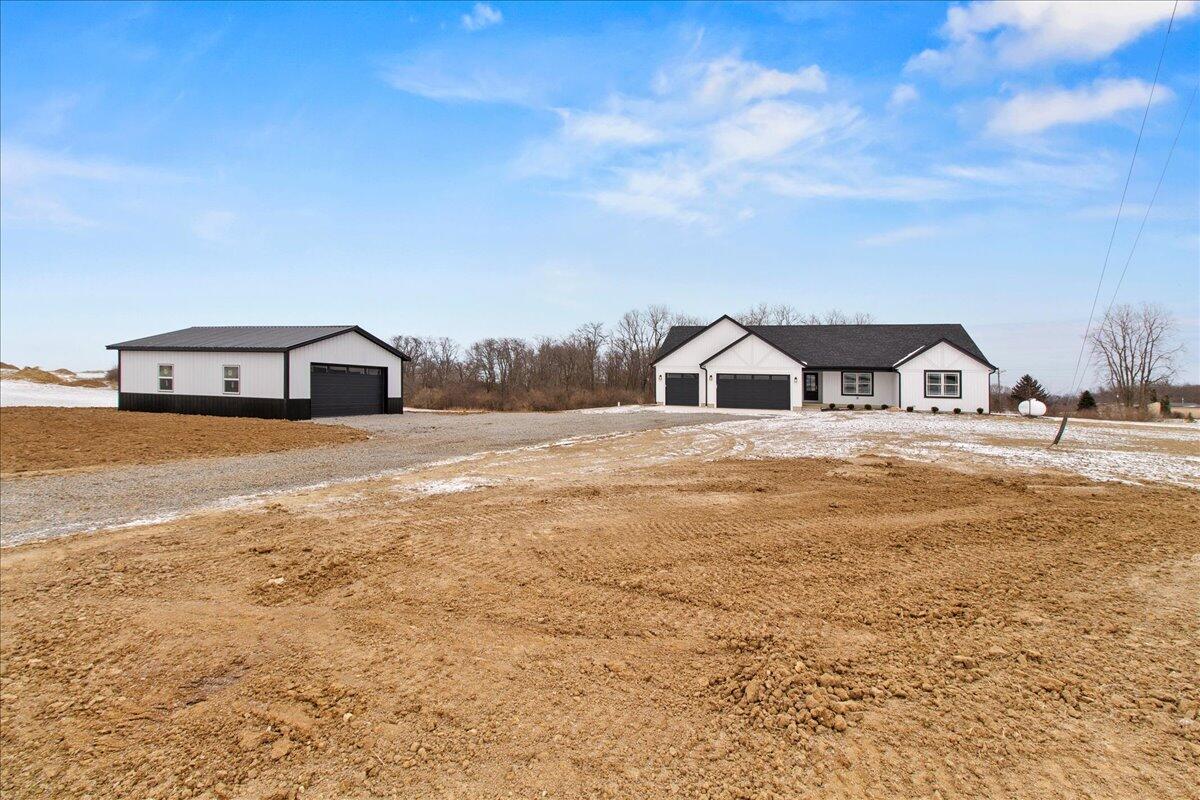 5061 Cox Road, North Lewisburg, Ohio 43060