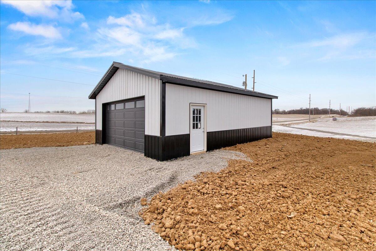 5061 Cox Road, North Lewisburg, Ohio 43060