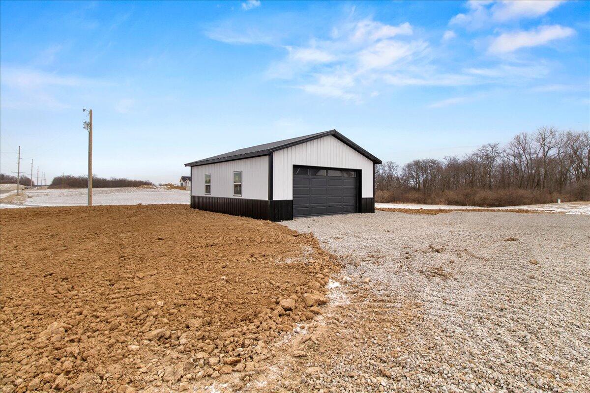 5061 Cox Road, North Lewisburg, Ohio 43060