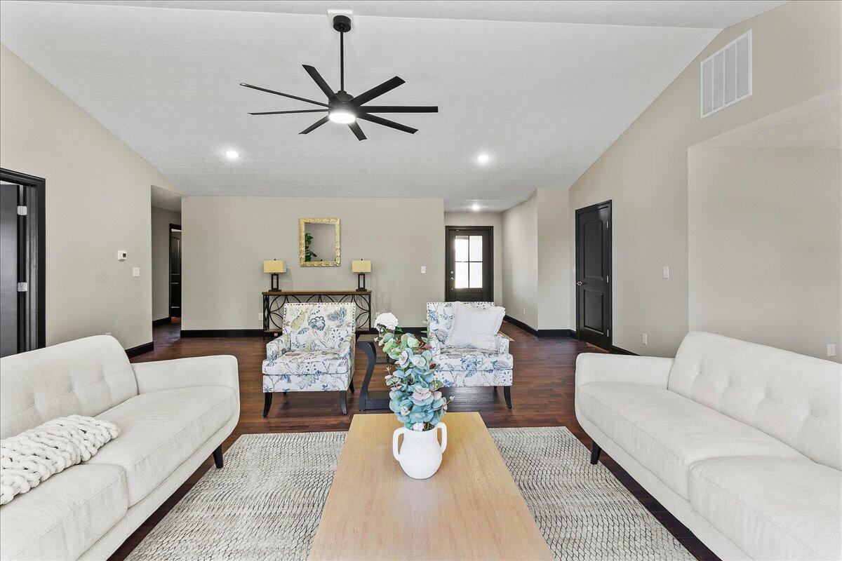 5061 Cox Road, North Lewisburg, Ohio 43060