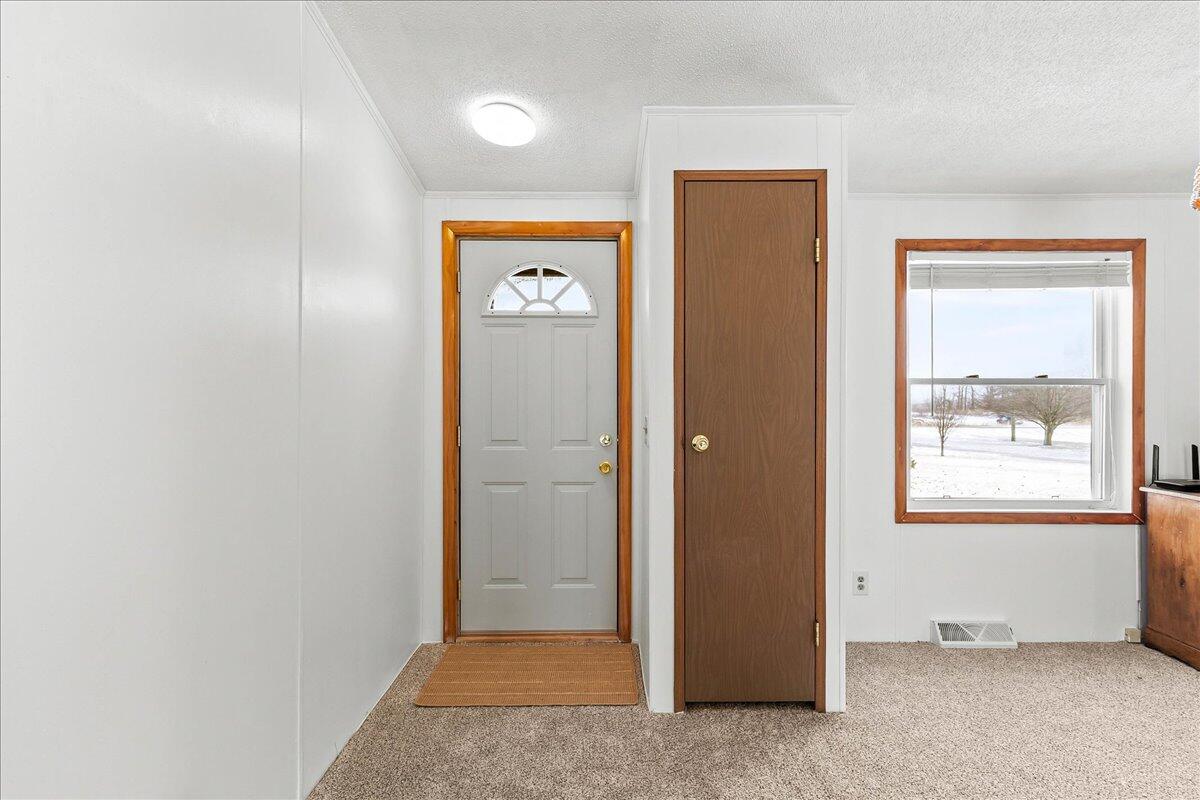 5219 Woodville Pike, Urbana, Ohio 43078