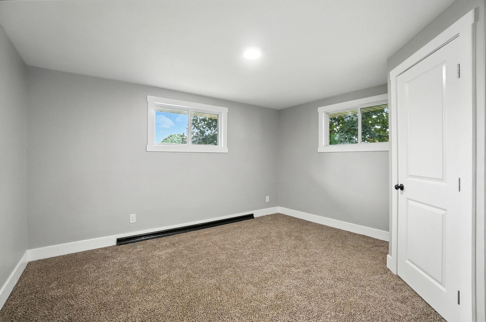 1709 Thomas Drive, Springfield, Ohio 45503