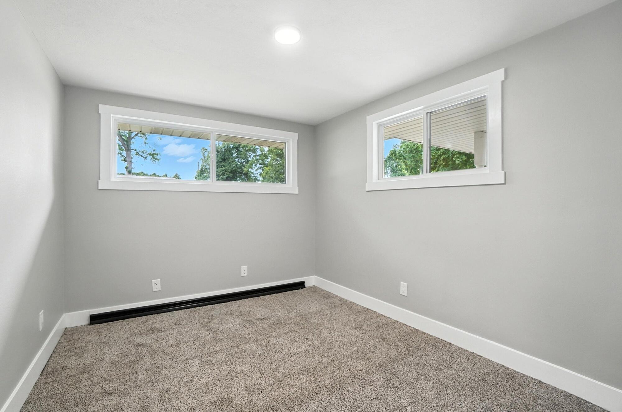 1709 Thomas Drive, Springfield, Ohio 45503