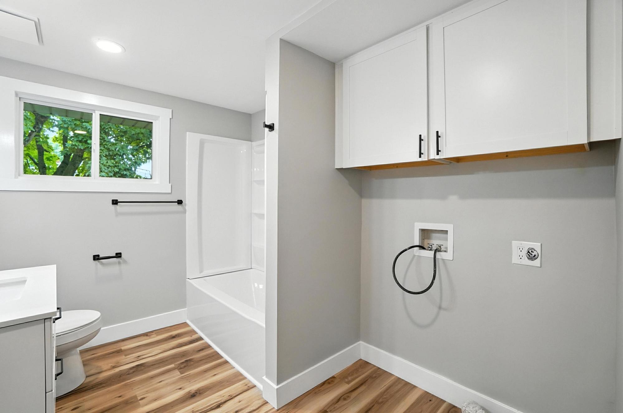 1709 Thomas Drive, Springfield, Ohio 45503