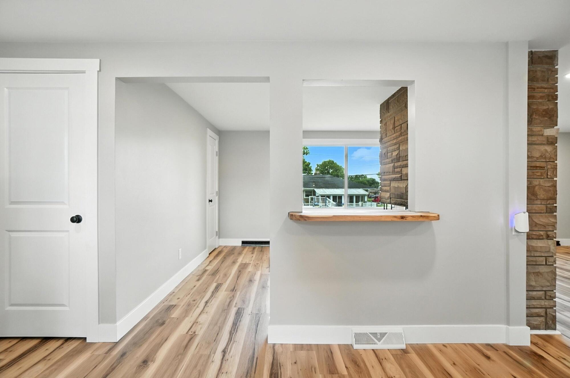 1709 Thomas Drive, Springfield, Ohio 45503