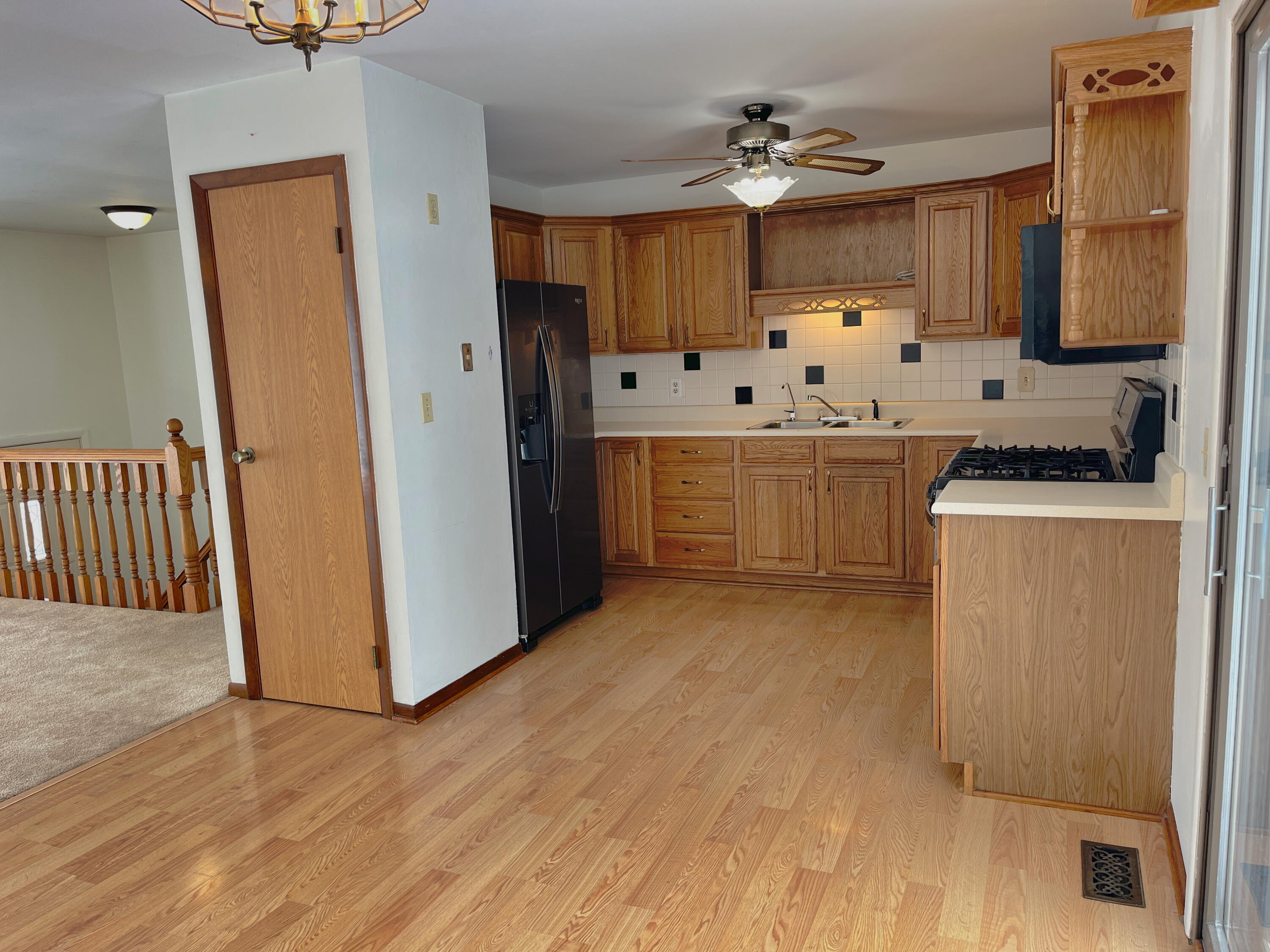 818 Aster Drive, Wapakoneta, Ohio 45895