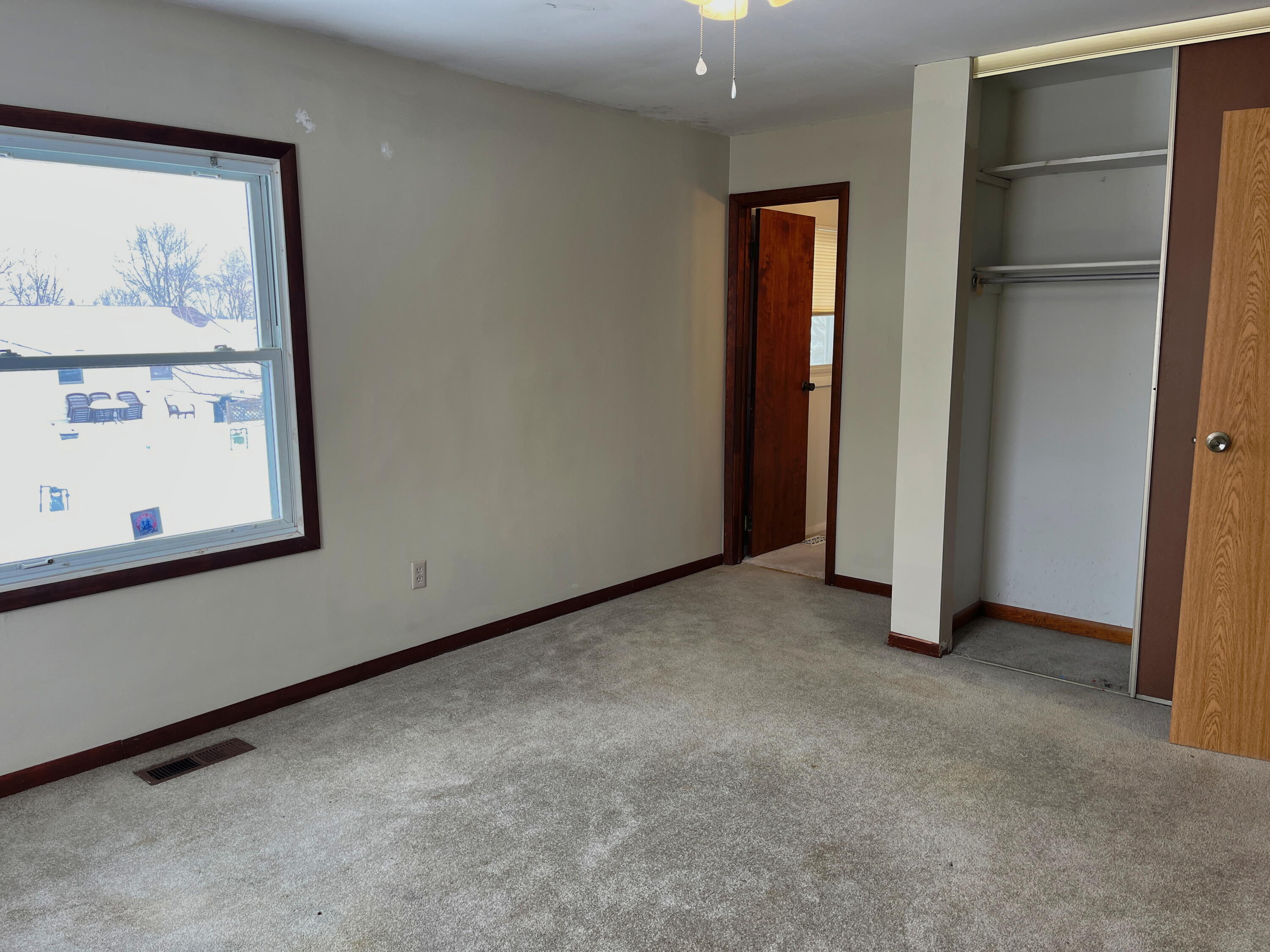 818 Aster Drive, Wapakoneta, Ohio 45895