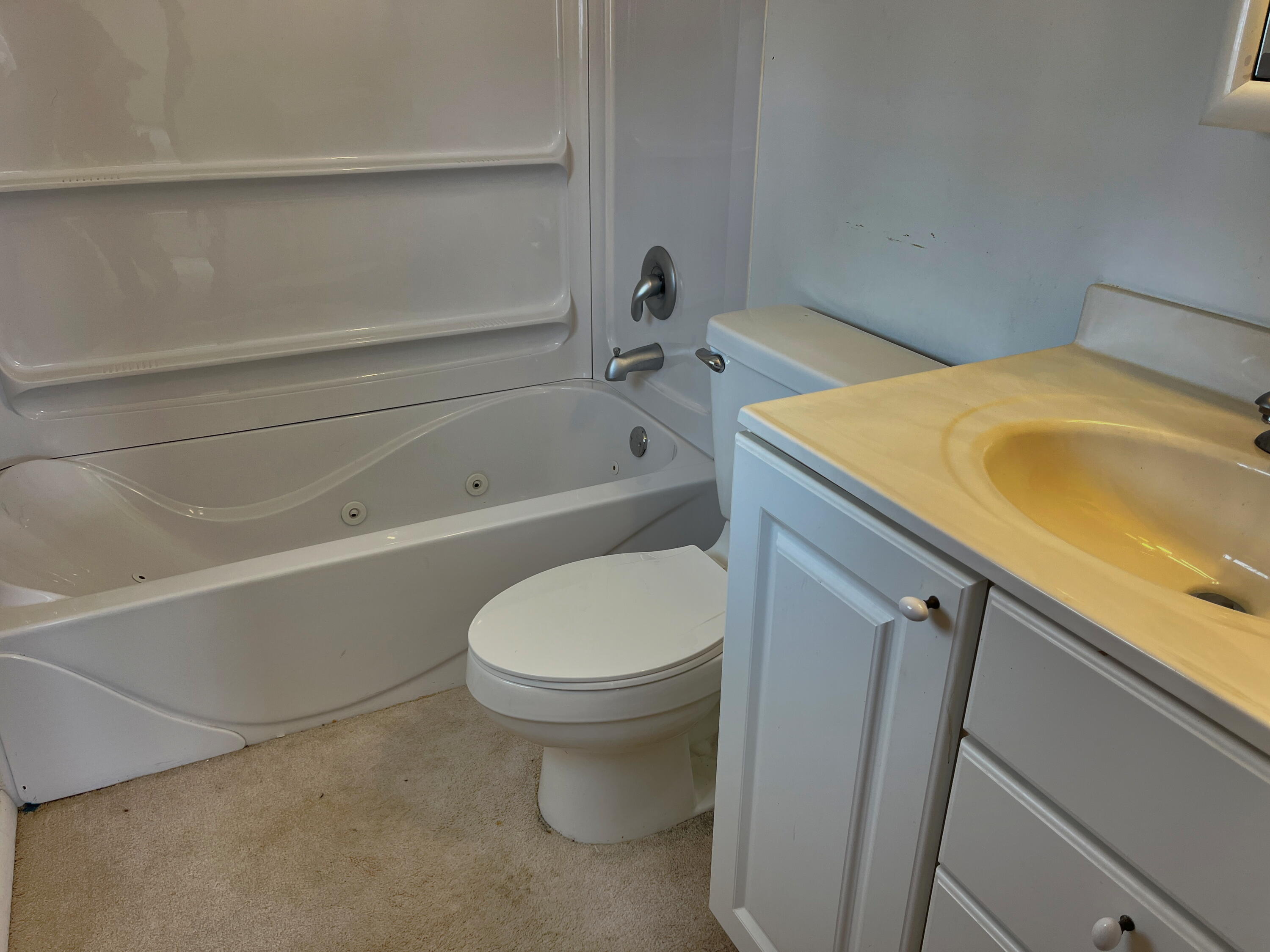 818 Aster Drive, Wapakoneta, Ohio 45895