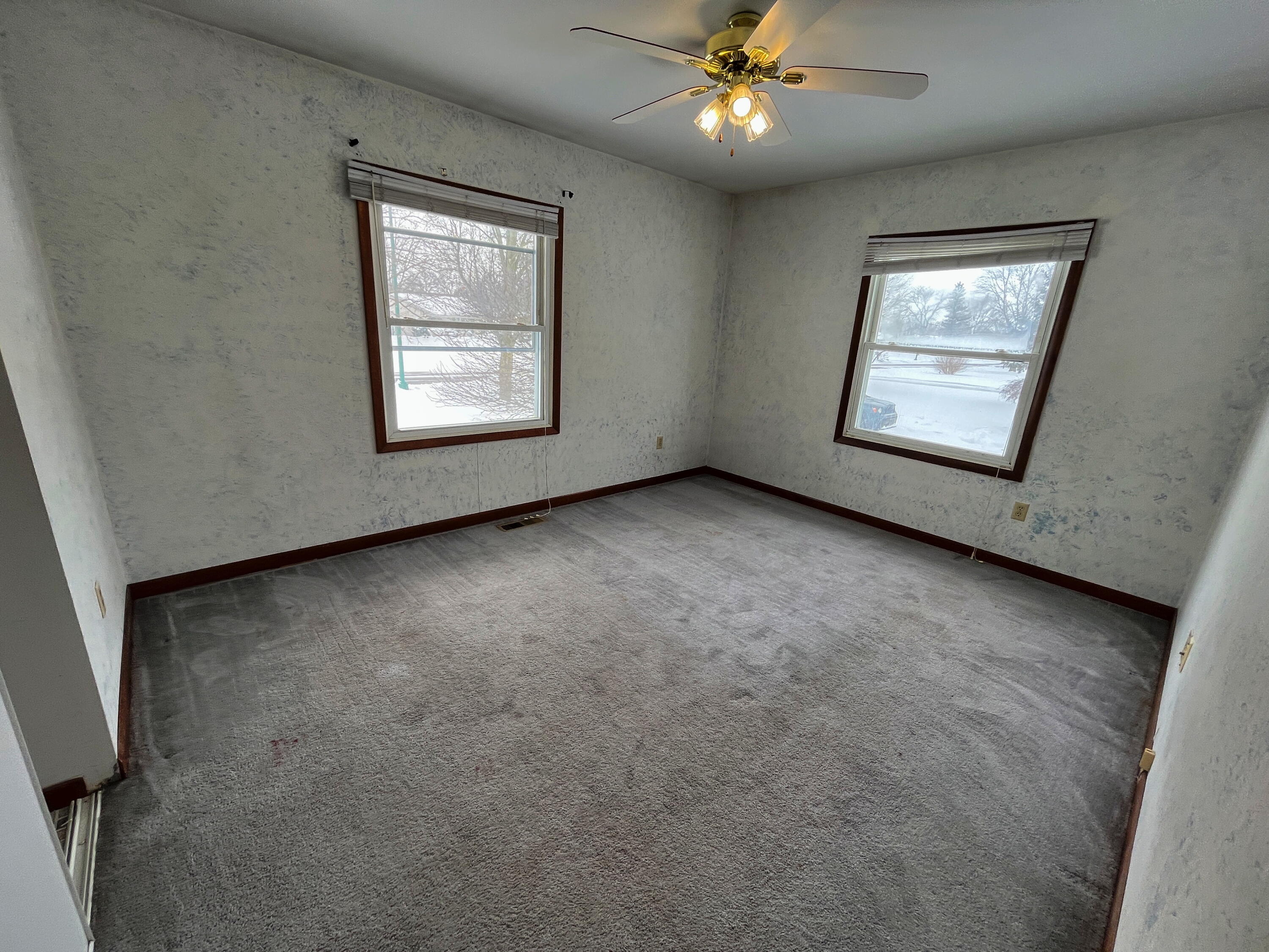 818 Aster Drive, Wapakoneta, Ohio 45895